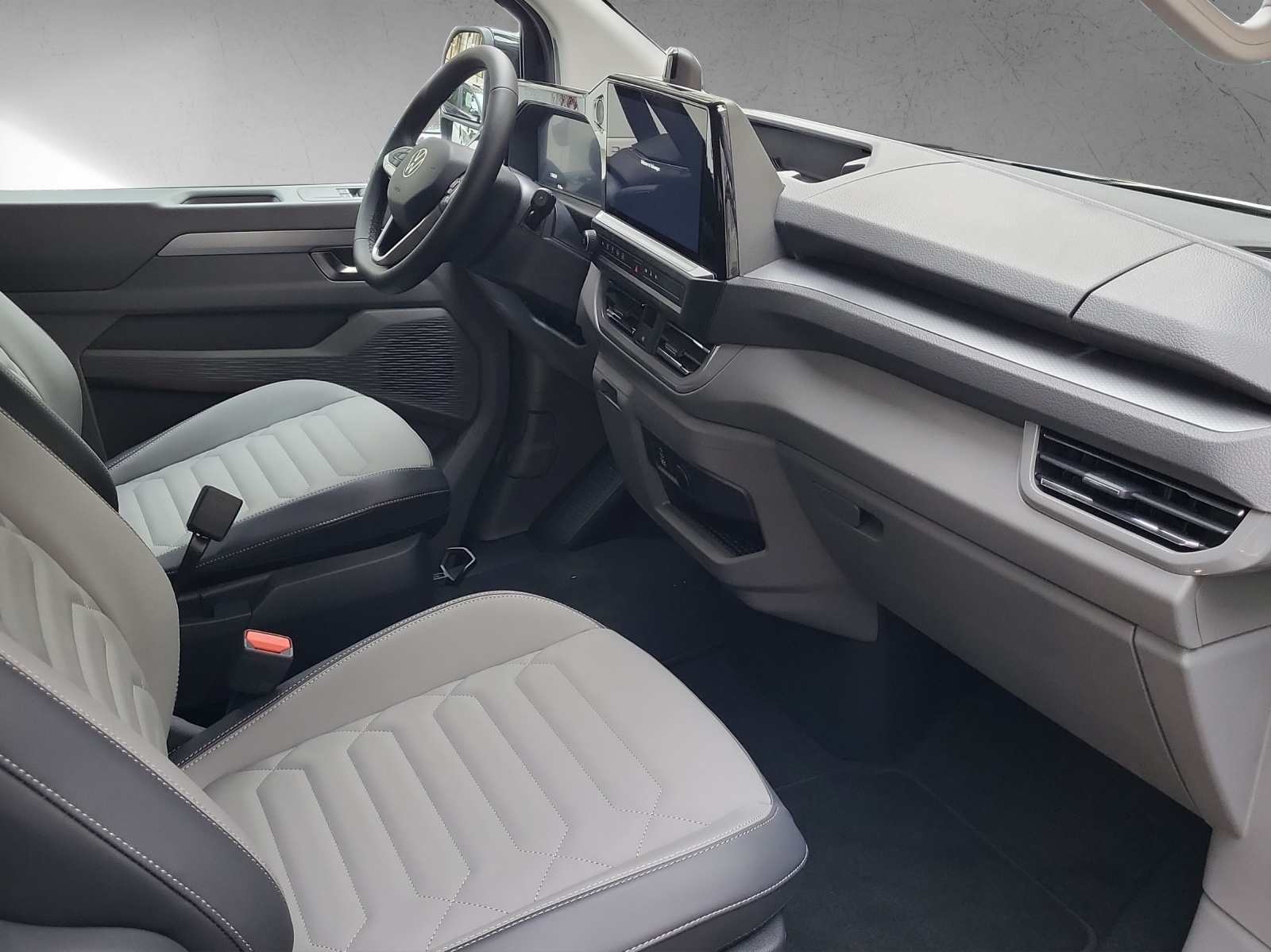 VW Caravelle Style 170PS DSG 4Motion-image-9