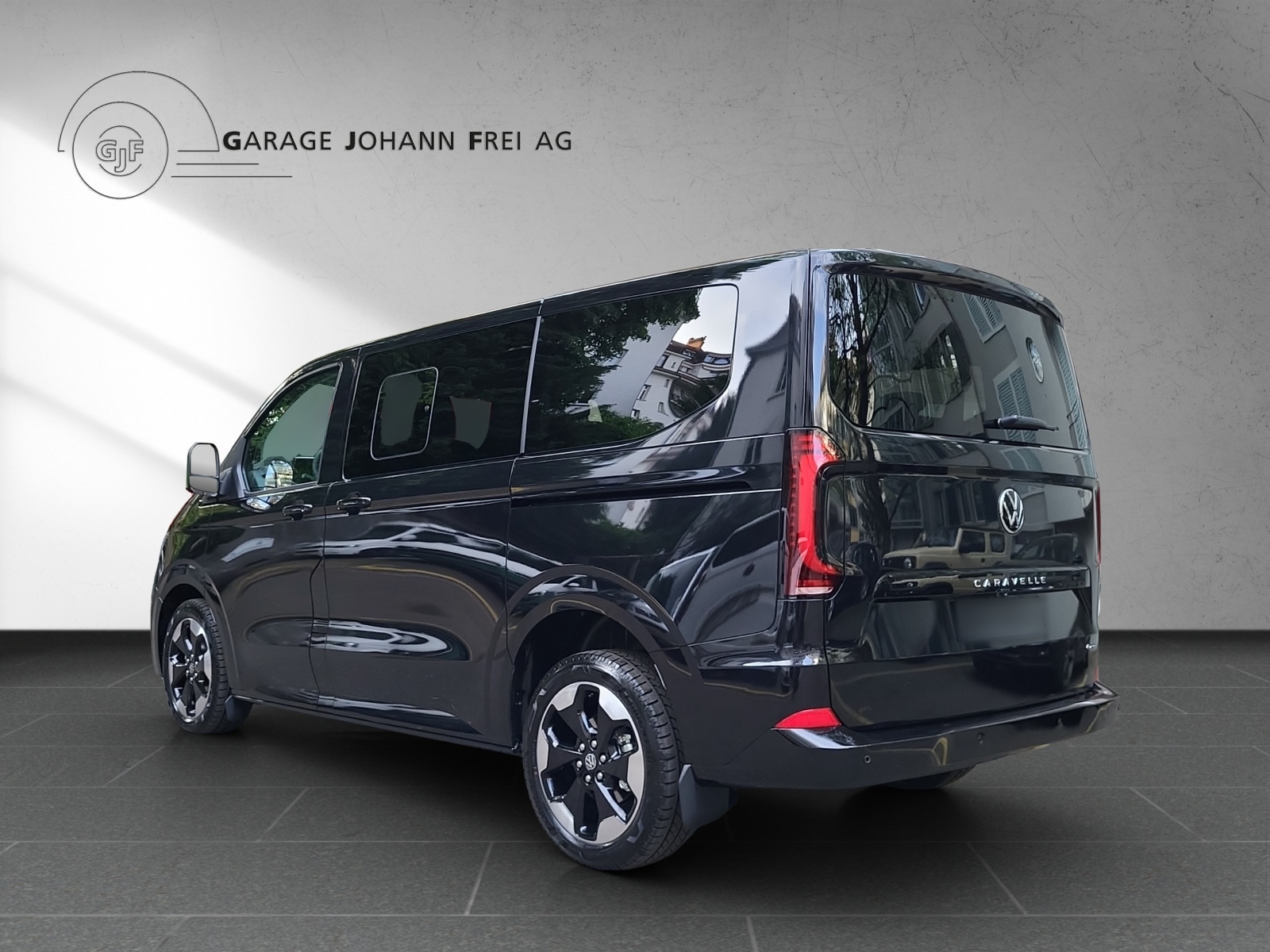 VW Caravelle Style 170PS DSG 4Motion-image-2