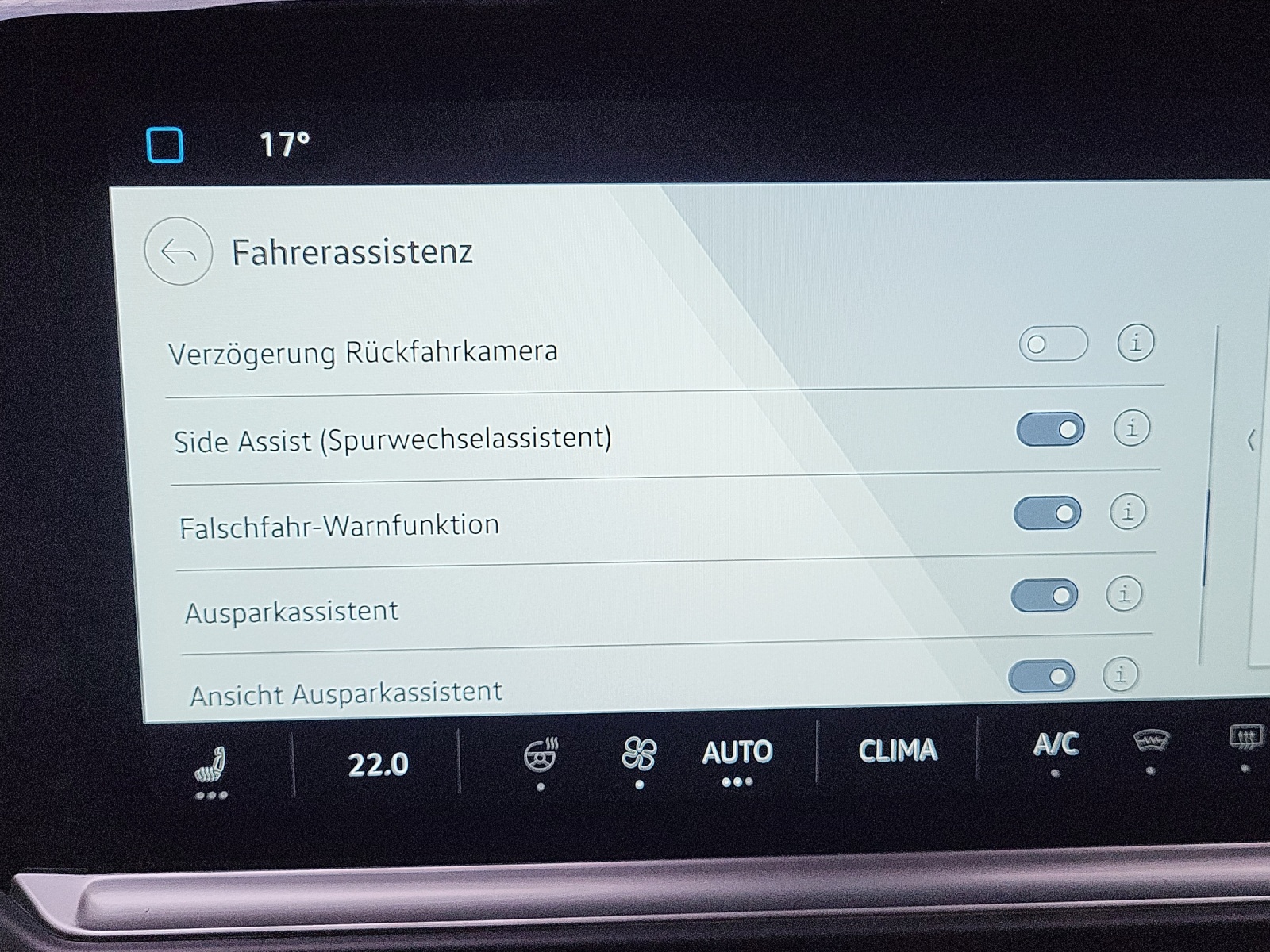 VW Caravelle Style 170PS DSG 4Motion-image-24