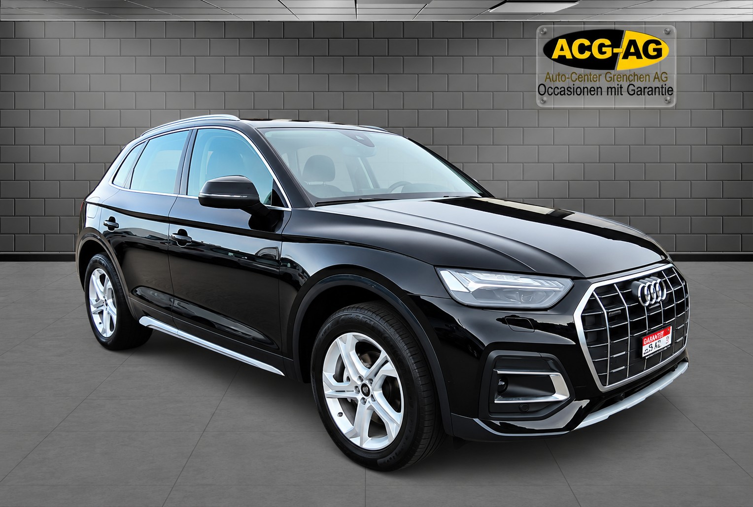 AUDI Q5 40 TDI advanced quattro S-tronic ** S-Line Modell ** Teil-Leder ** Gr-Navi ** RF-Kamera 360° ** Sitzmemory ** Standheizung **-image-0
