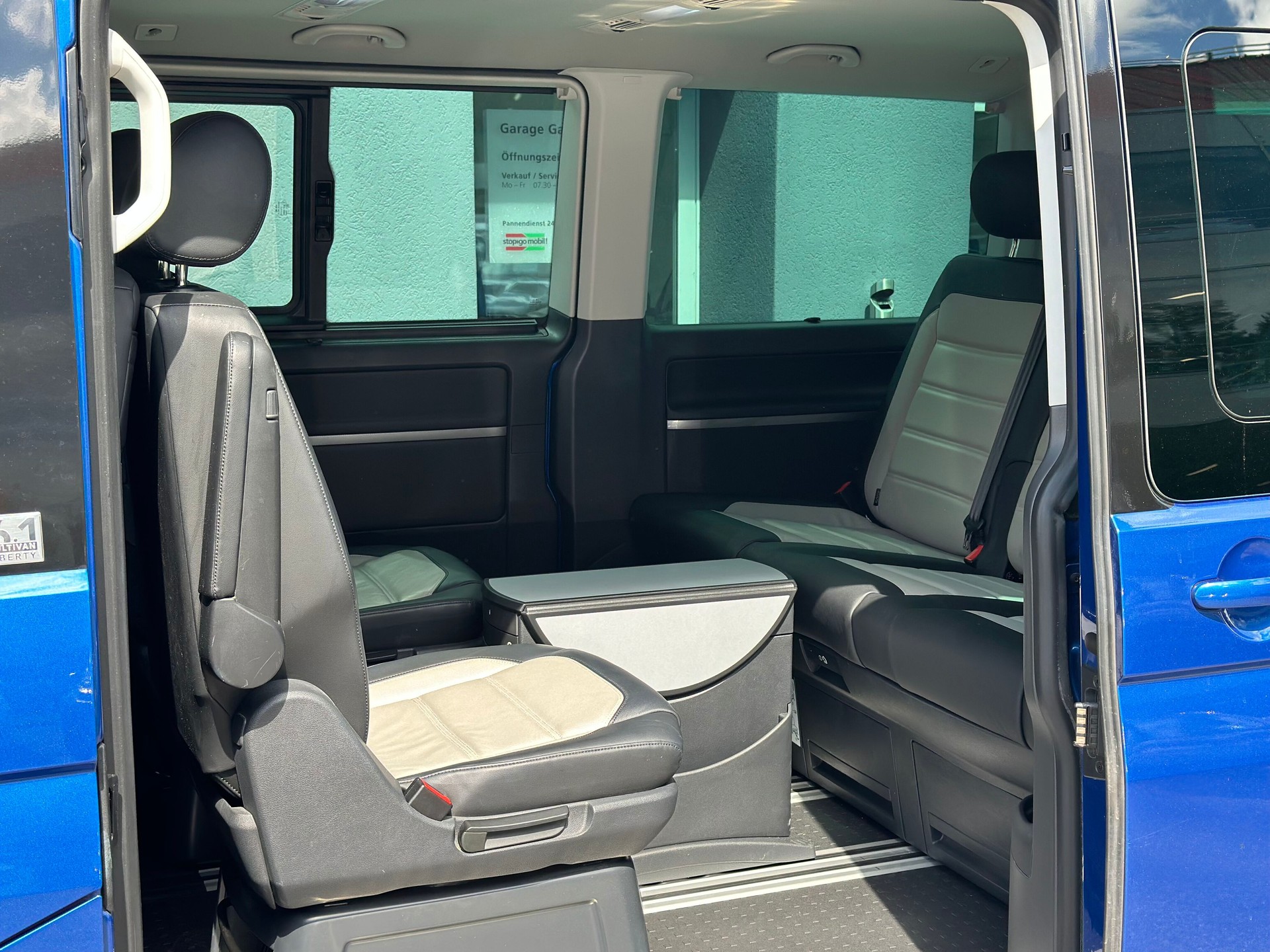 VW T6.1 Multivan 2.0 Bi-TDI Highline Liberty 4Mot. DSG-image-9