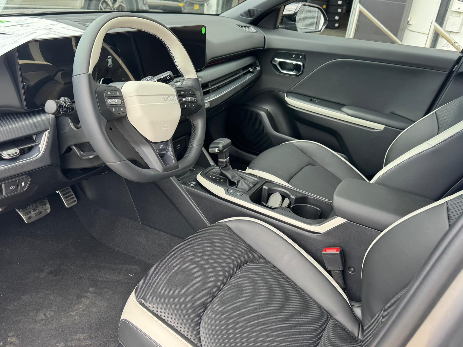 KIA K4 1.6 T-GDi GT-Line-image-4