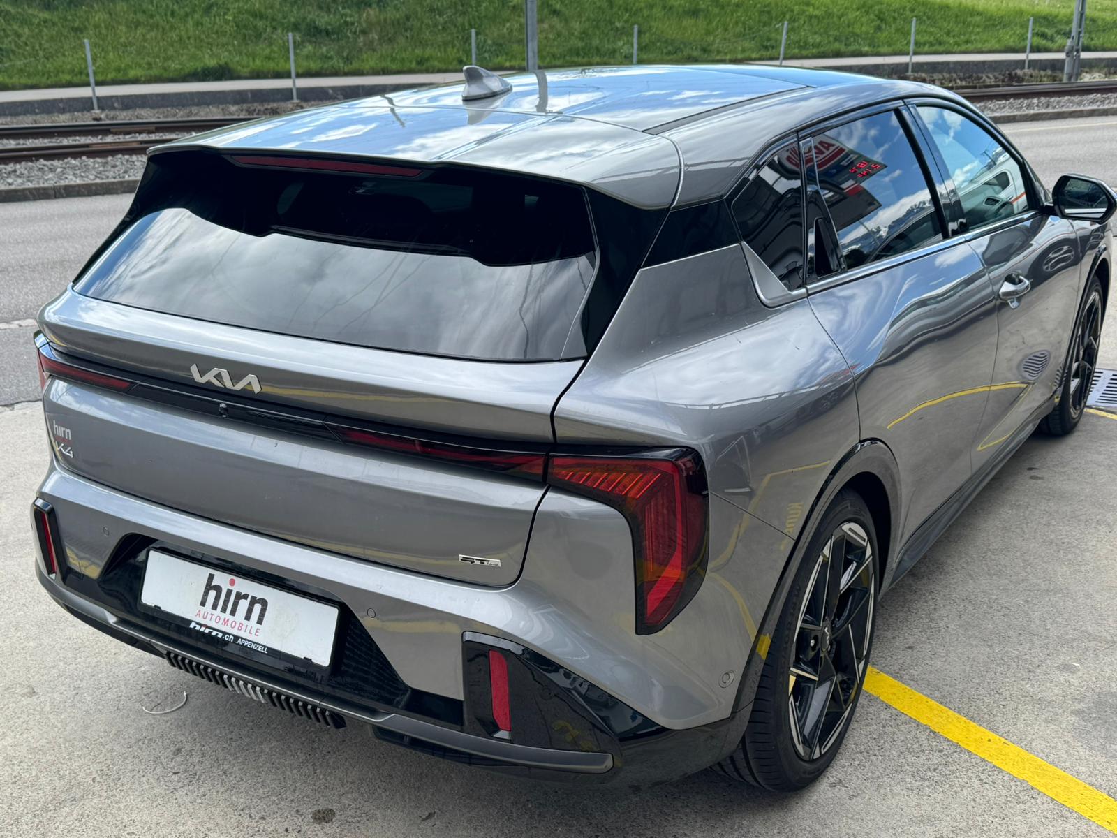 KIA K4 1.6 T-GDi GT-Line-image-2