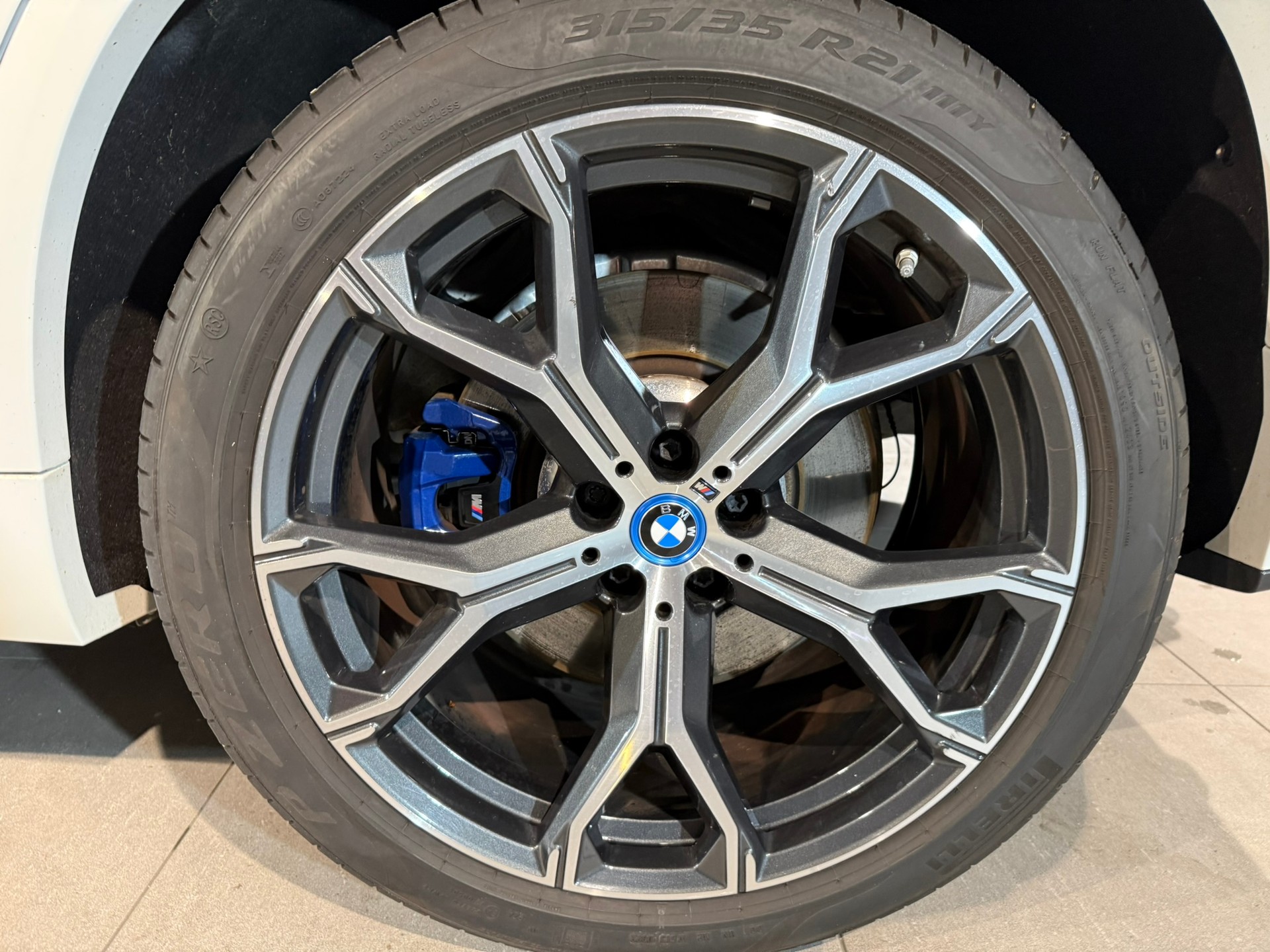 BMW X5 xDrive45e M Sport Steptronic-image-10