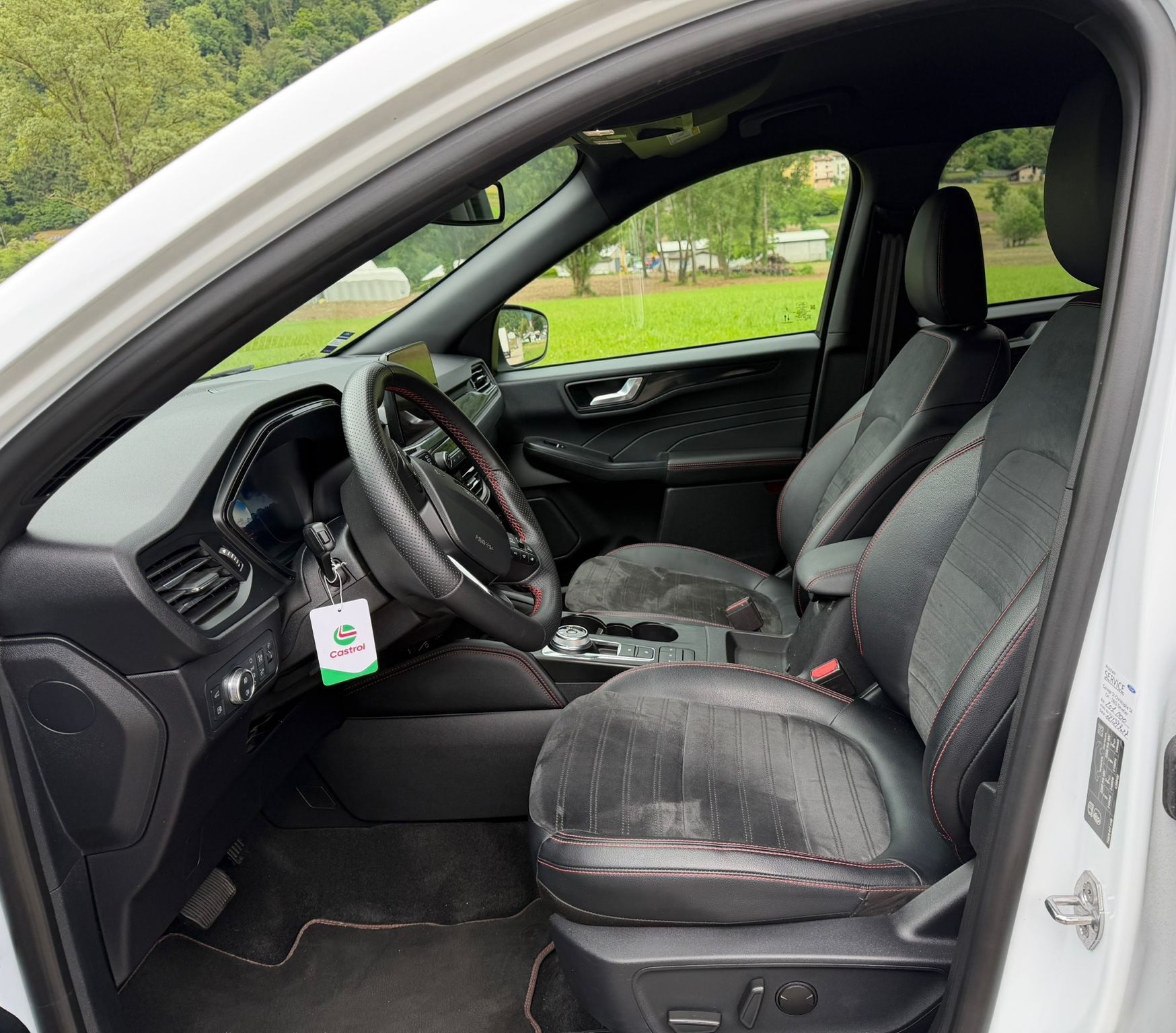 FORD Kuga 2.5 PHEV ST-Line X 2WD-image-7
