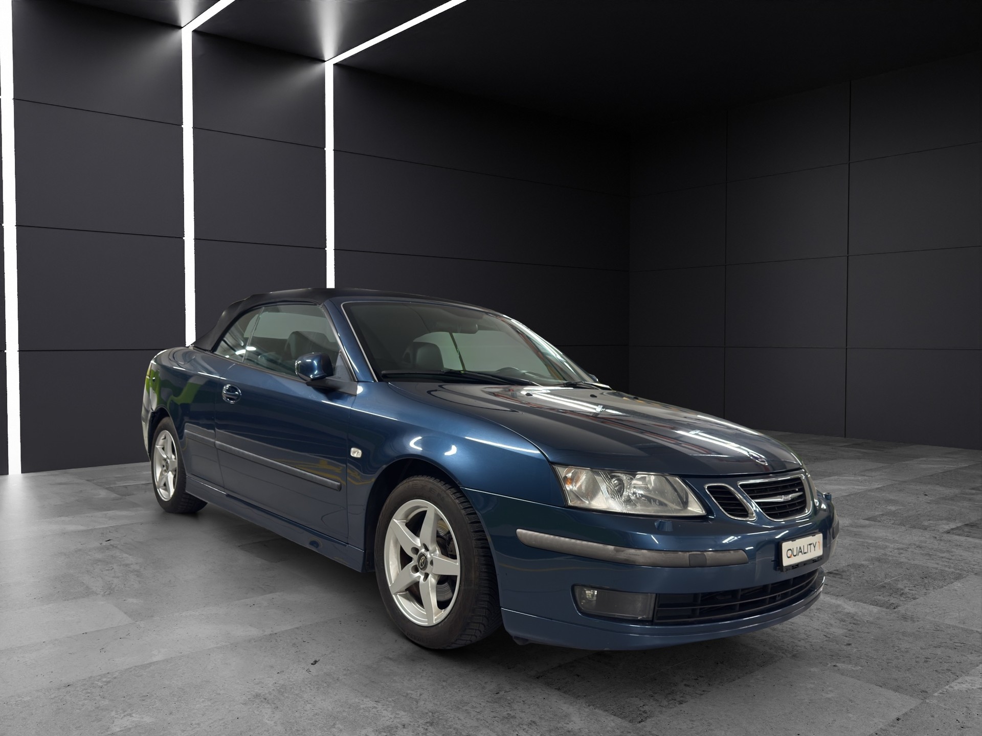 SAAB 9-3 2.0T Vector-image-2