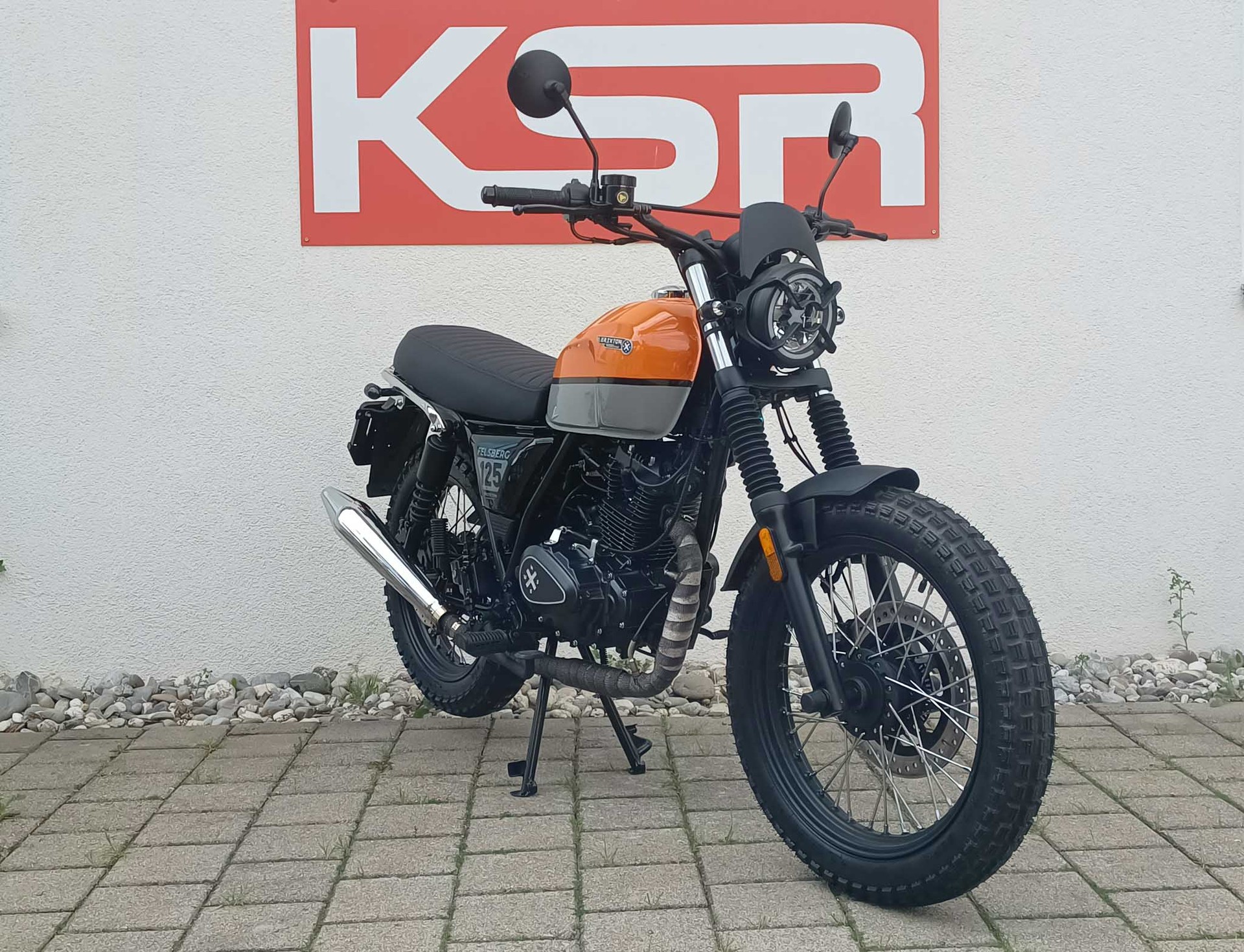BRIXTON Felsberg 125 ABS-showroom-element-2