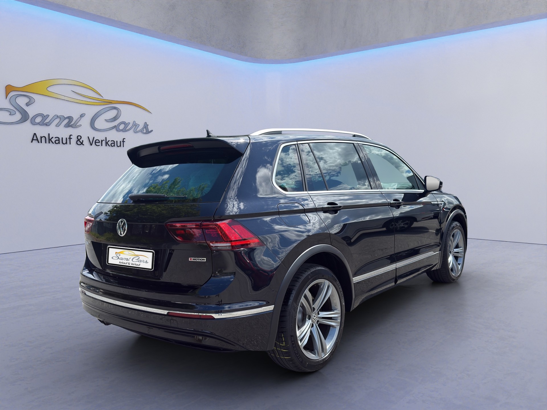 VW Tiguan 2.0TSI Highline 4Motion DSG-image-5