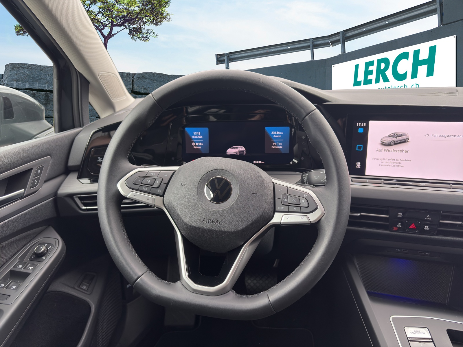 VW Golf 1.4 TSI PHEV Style-image-10