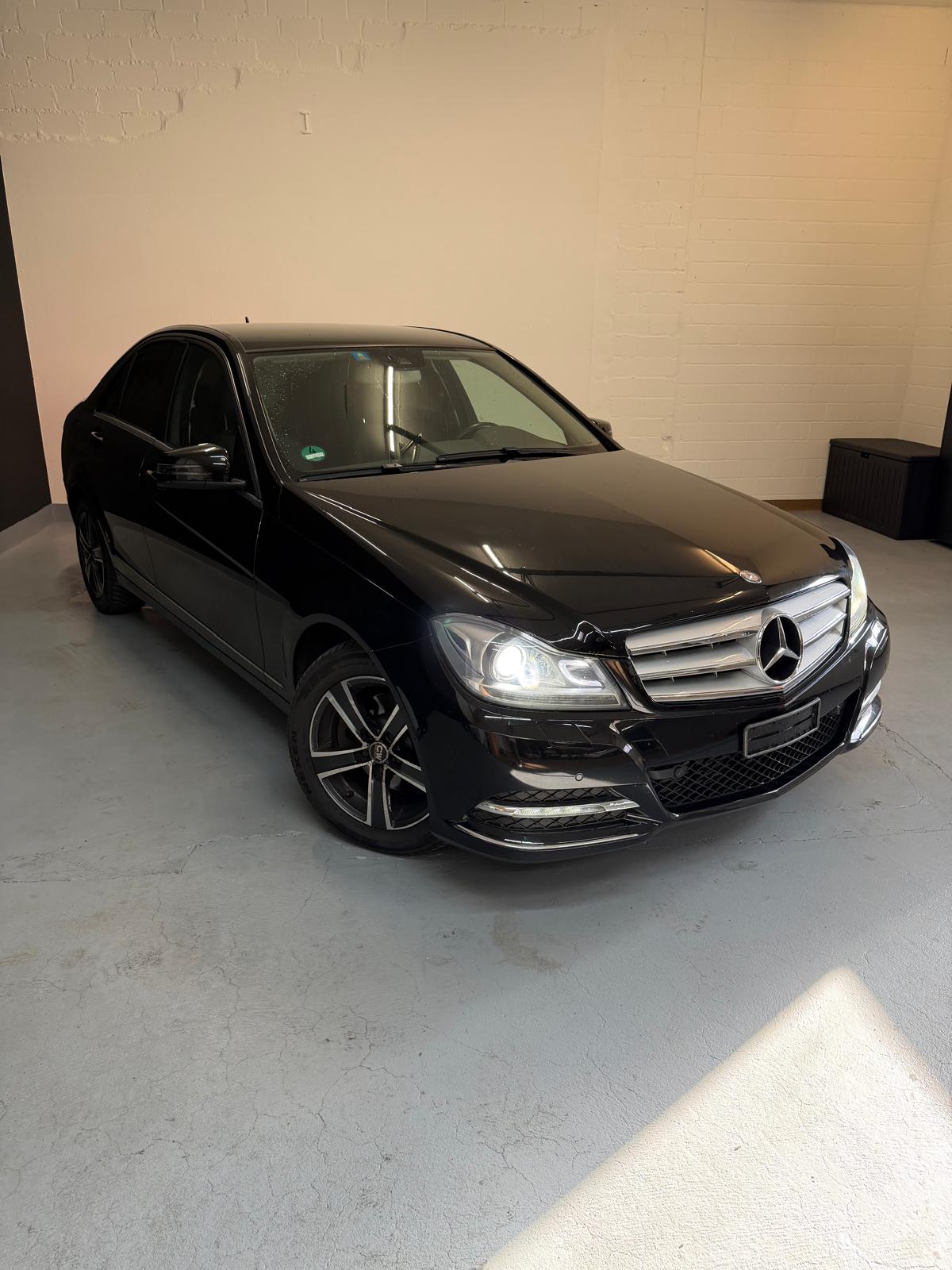 MERCEDES-BENZ C 180 Elégance 7G-Tronic ***CH-Fahrzeug***