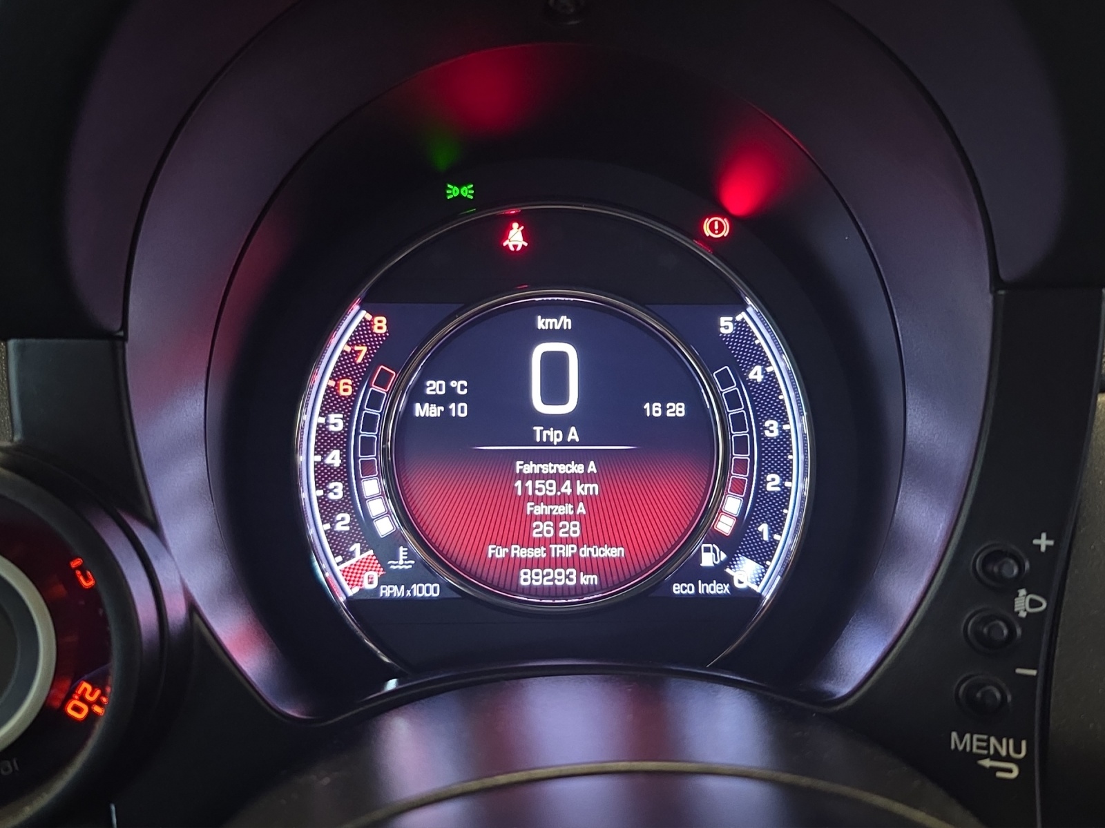 FIAT 595 Abarth 1.4 T-Jet 180 Competizione-image-9