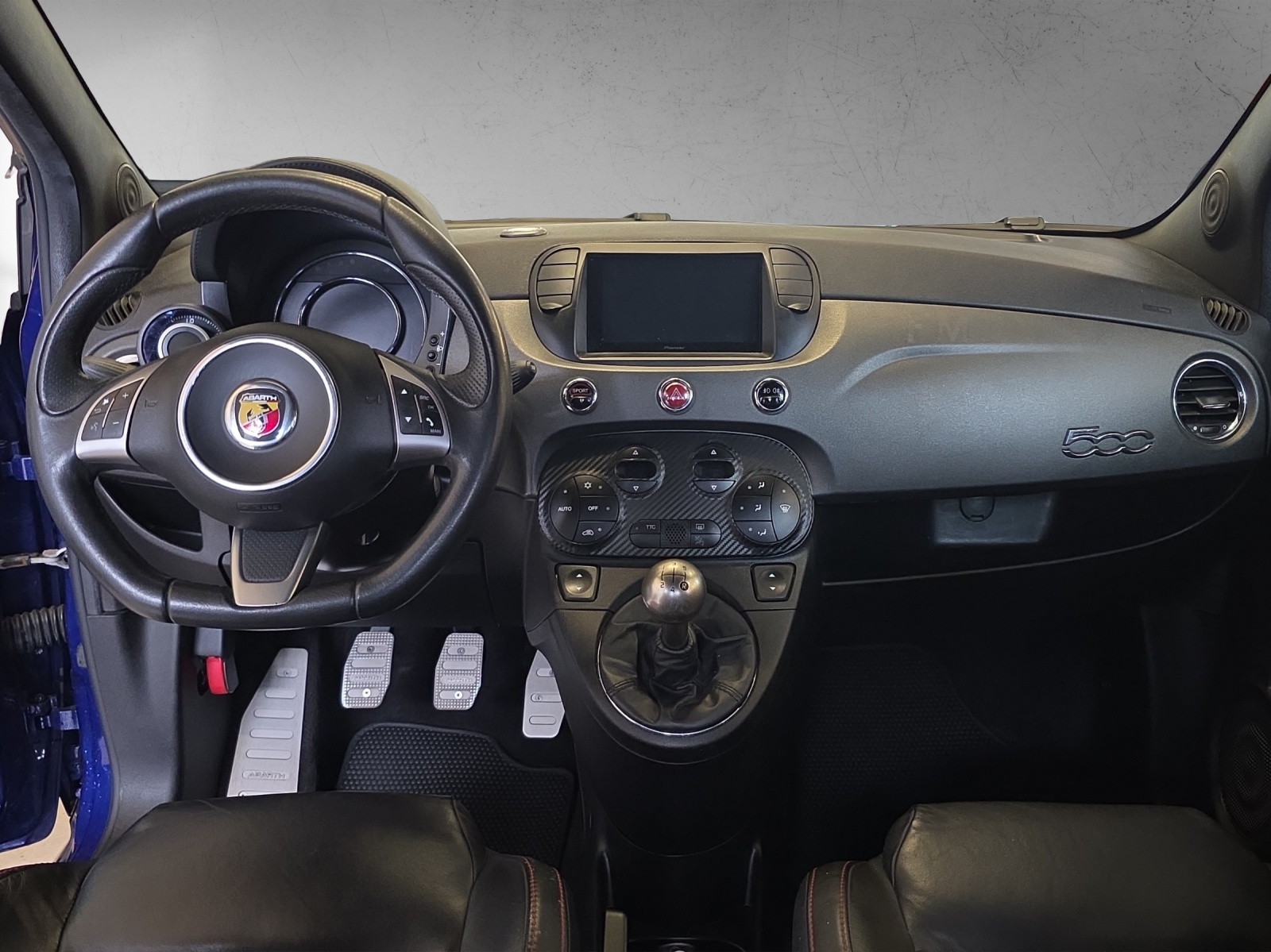 FIAT 595 Abarth 1.4 T-Jet 180 Competizione-image-6