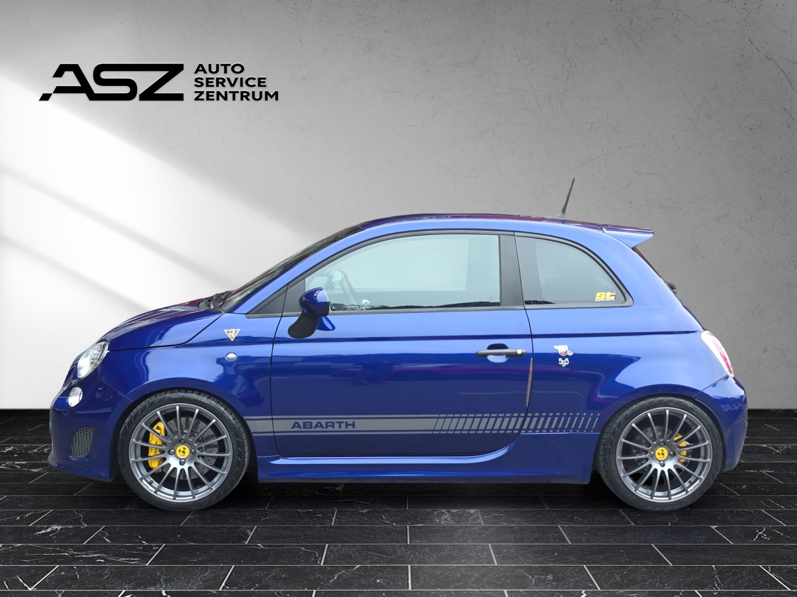 FIAT 595 Abarth 1.4 T-Jet 180 Competizione-image-1