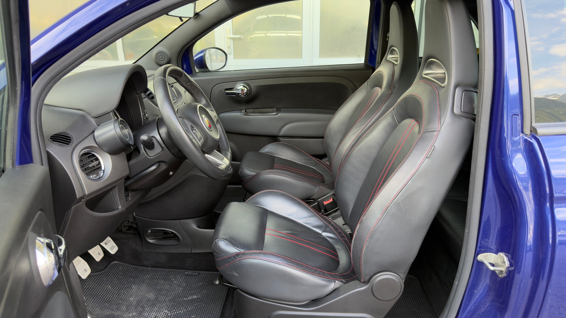 FIAT 595 Abarth 1.4 T-Jet 180 Competizione-image-7