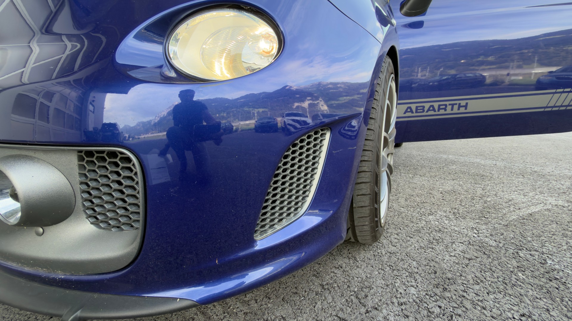 FIAT 595 Abarth 1.4 T-Jet 180 Competizione-image-3