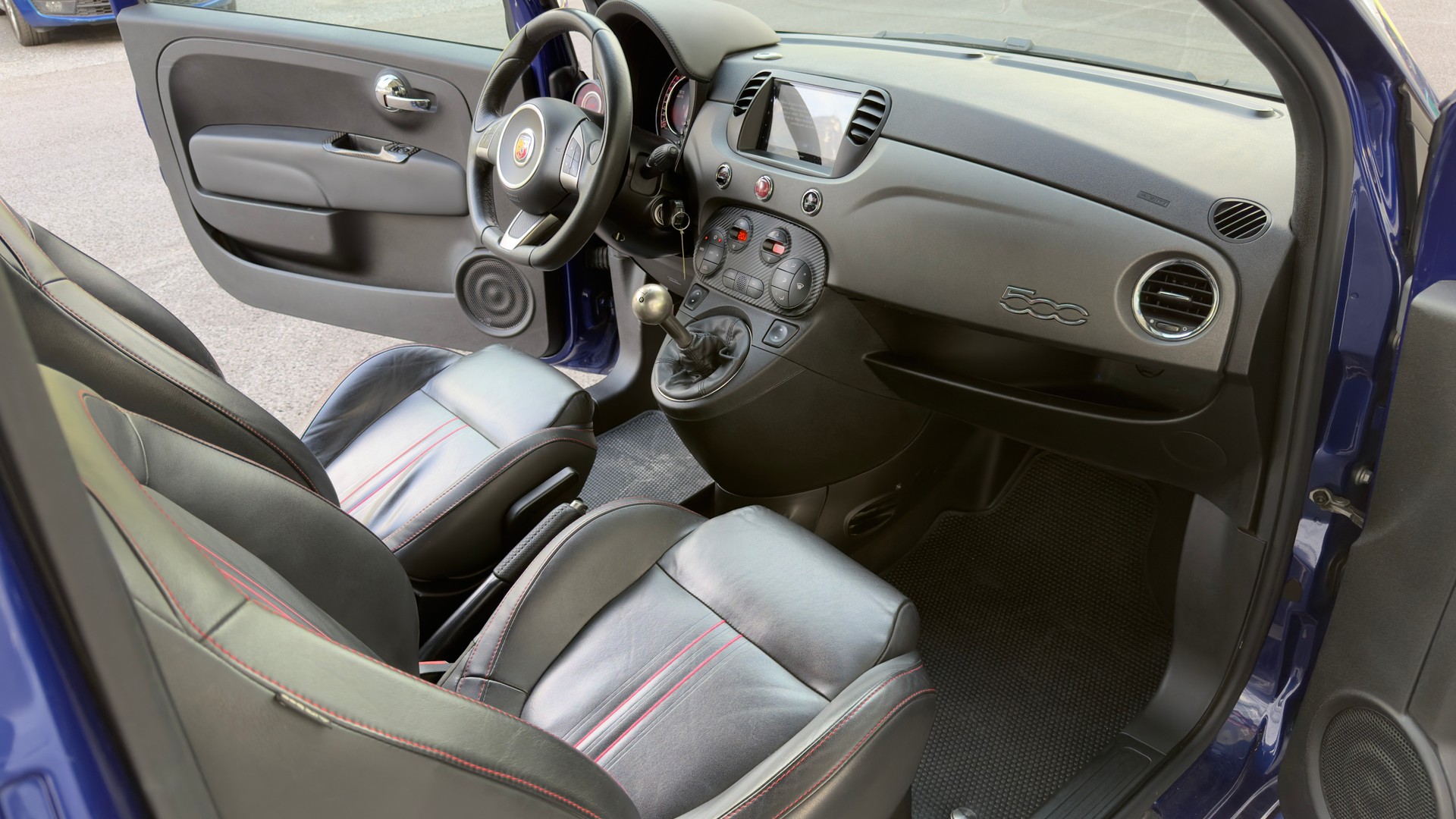 FIAT 595 Abarth 1.4 T-Jet 180 Competizione-image-12