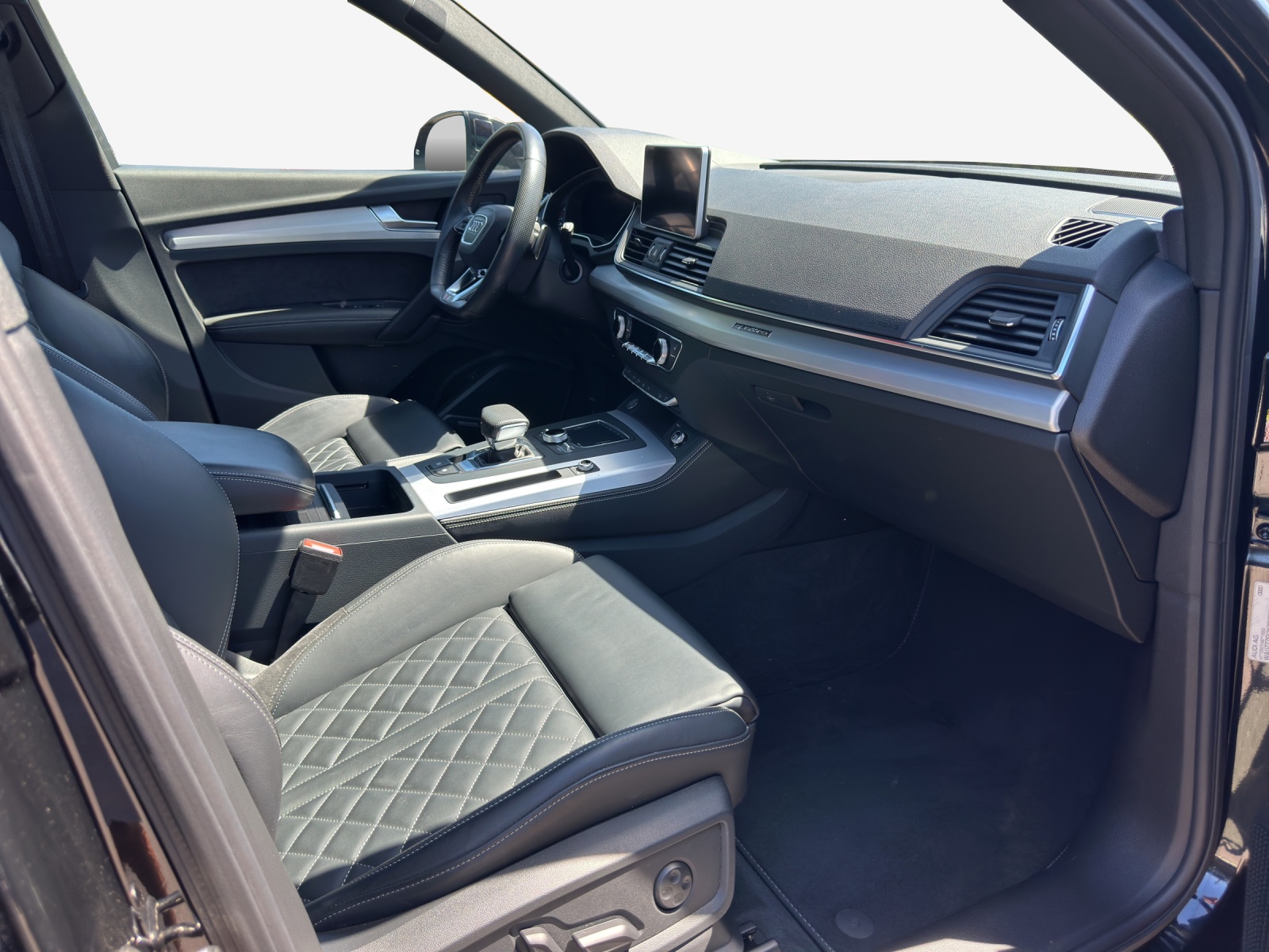 AUDI Q5 50 TDI sport quattro tiptronic-image-12