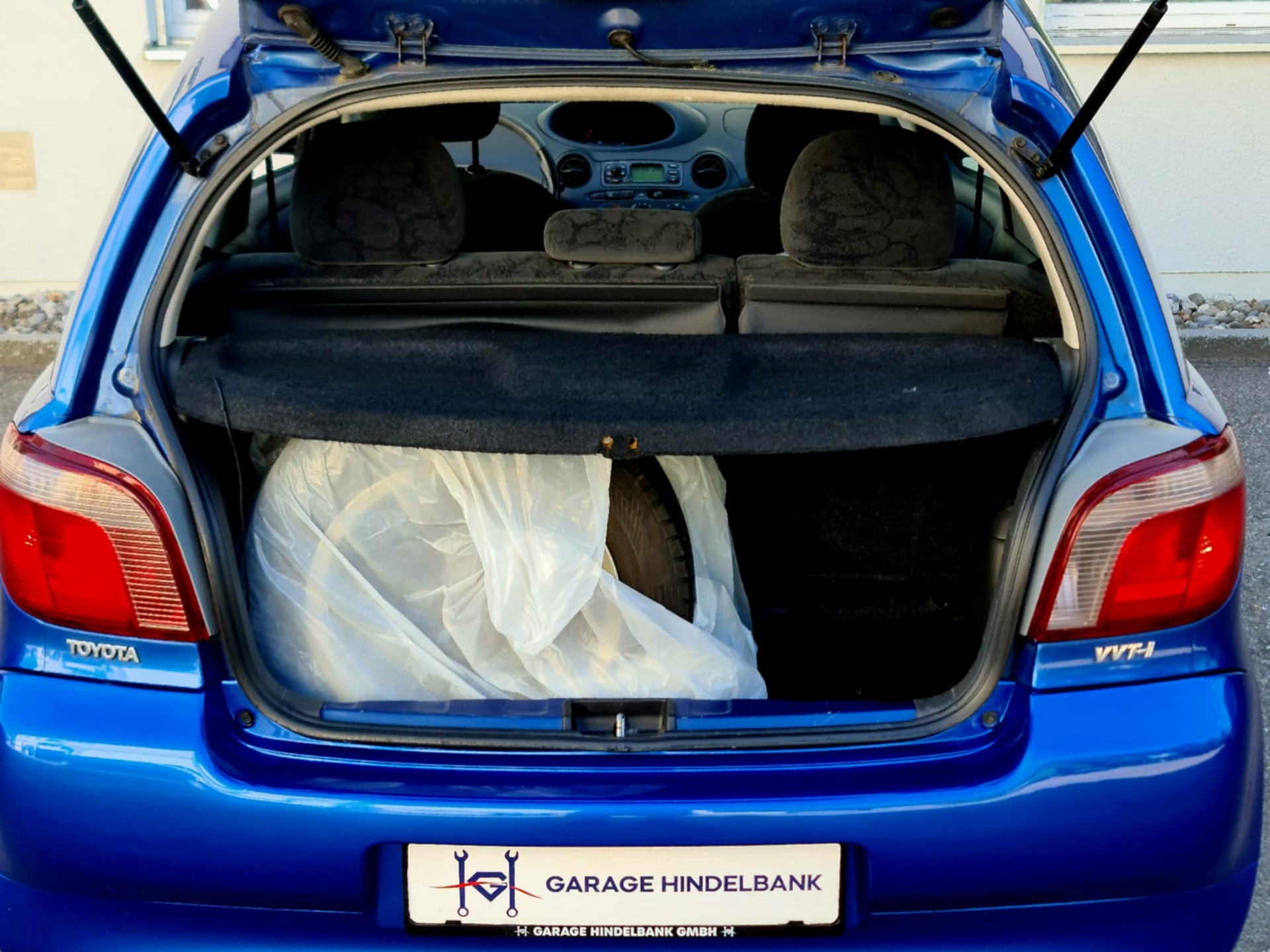 TOYOTA Yaris 1.3 Linea Luna-image-7