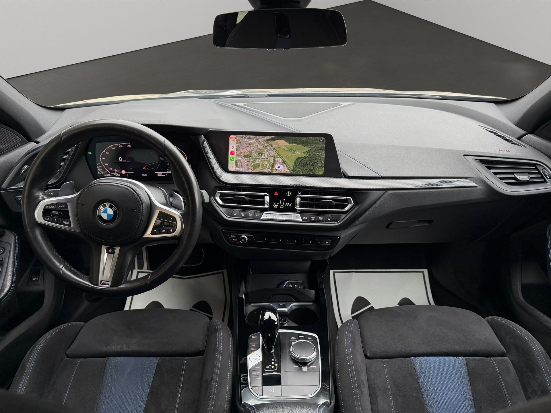 BMW 120d xDrive Steptronic M Sport-image-8