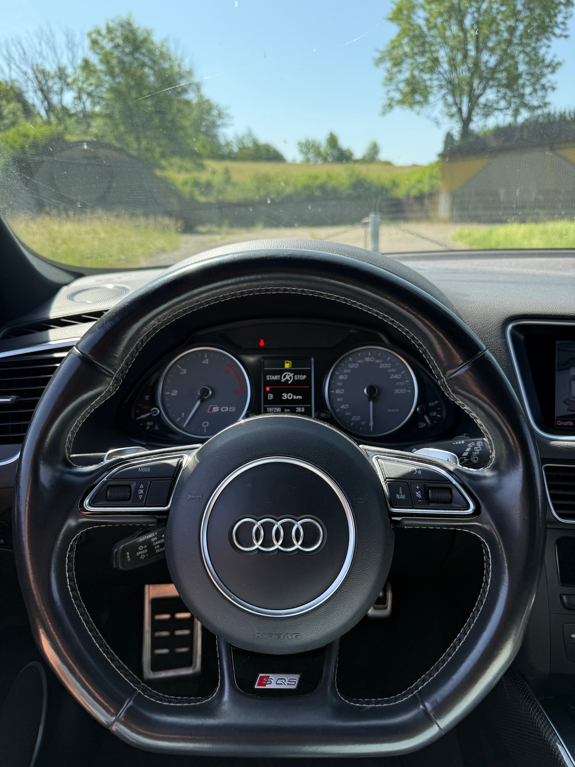 AUDI SQ5 3.0 TDI plus quattro tiptronic-image-10