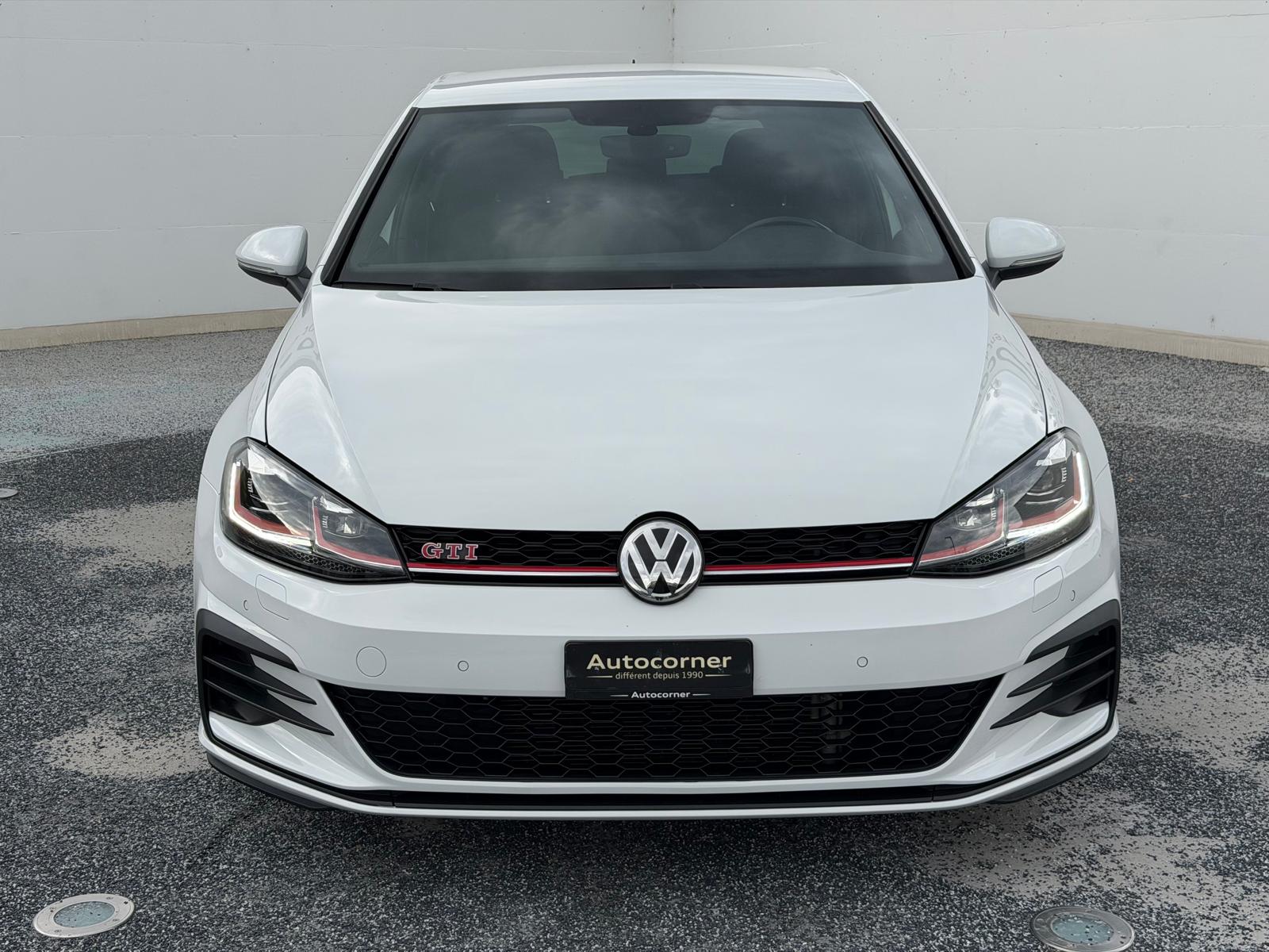 VW Golf 2.0 TSI GTI Performance DSG-image-3