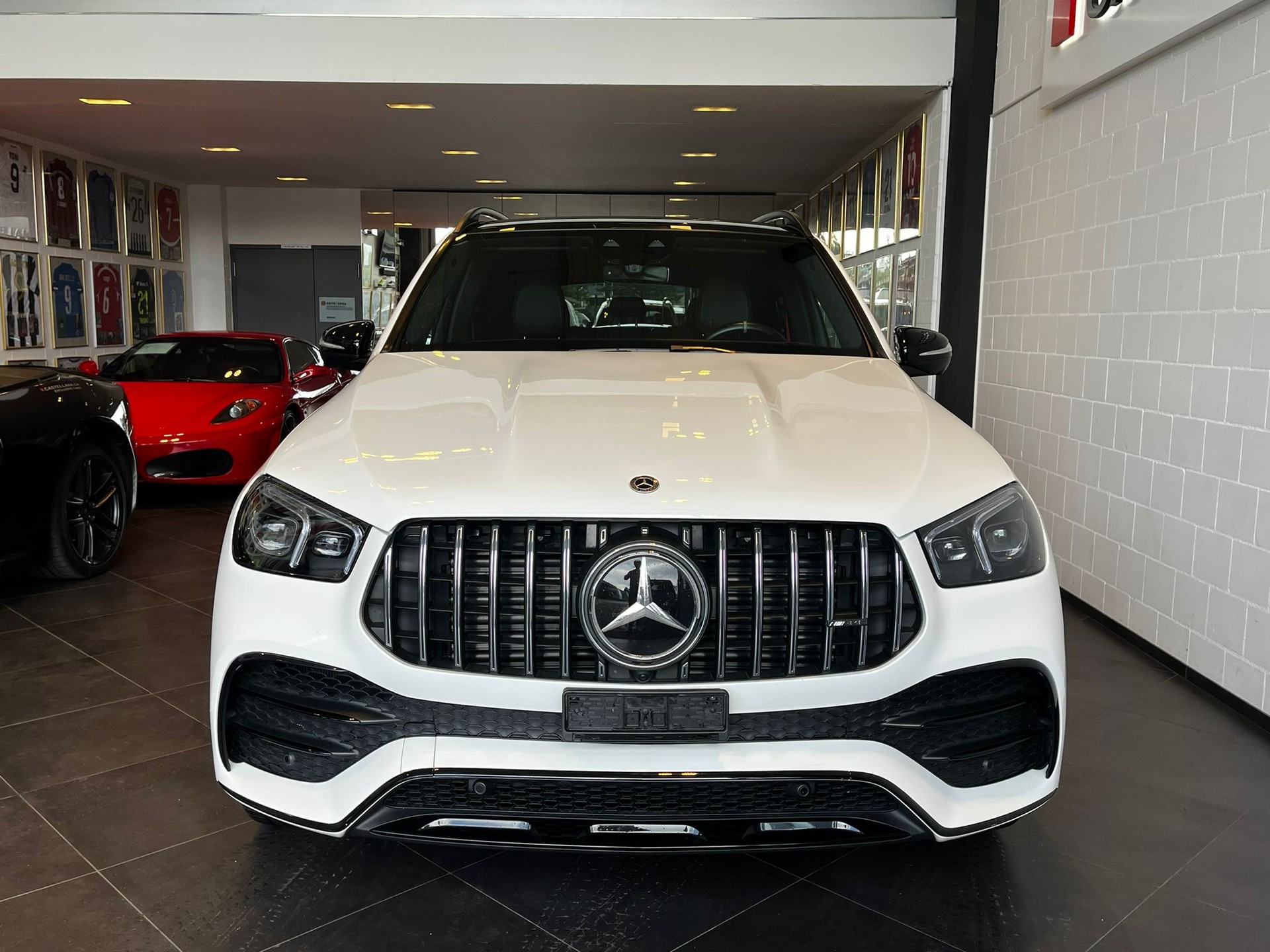 MERCEDES-BENZ GLE 53 AMG 4Matic+-showroom-element-2
