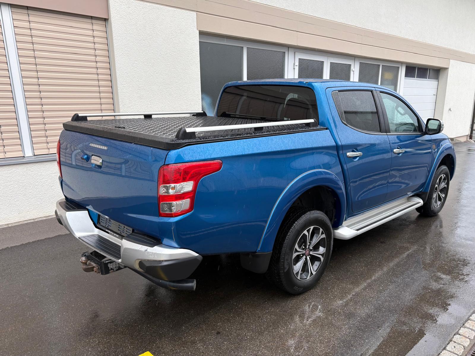 FIAT Fullback LX 2.4 MJ DC Swiss 4WD A-image-2