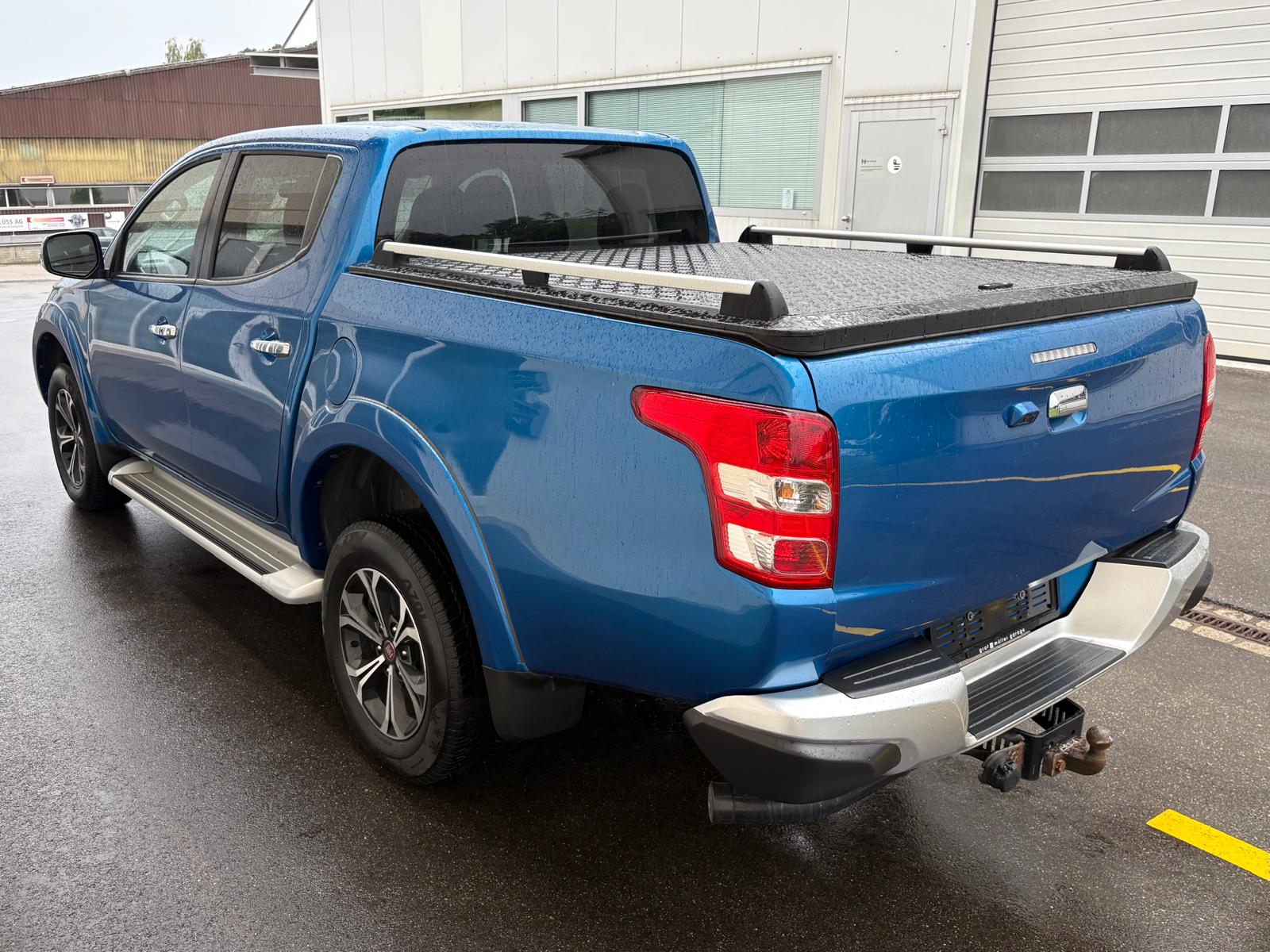 FIAT Fullback LX 2.4 MJ DC Swiss 4WD A-image-4