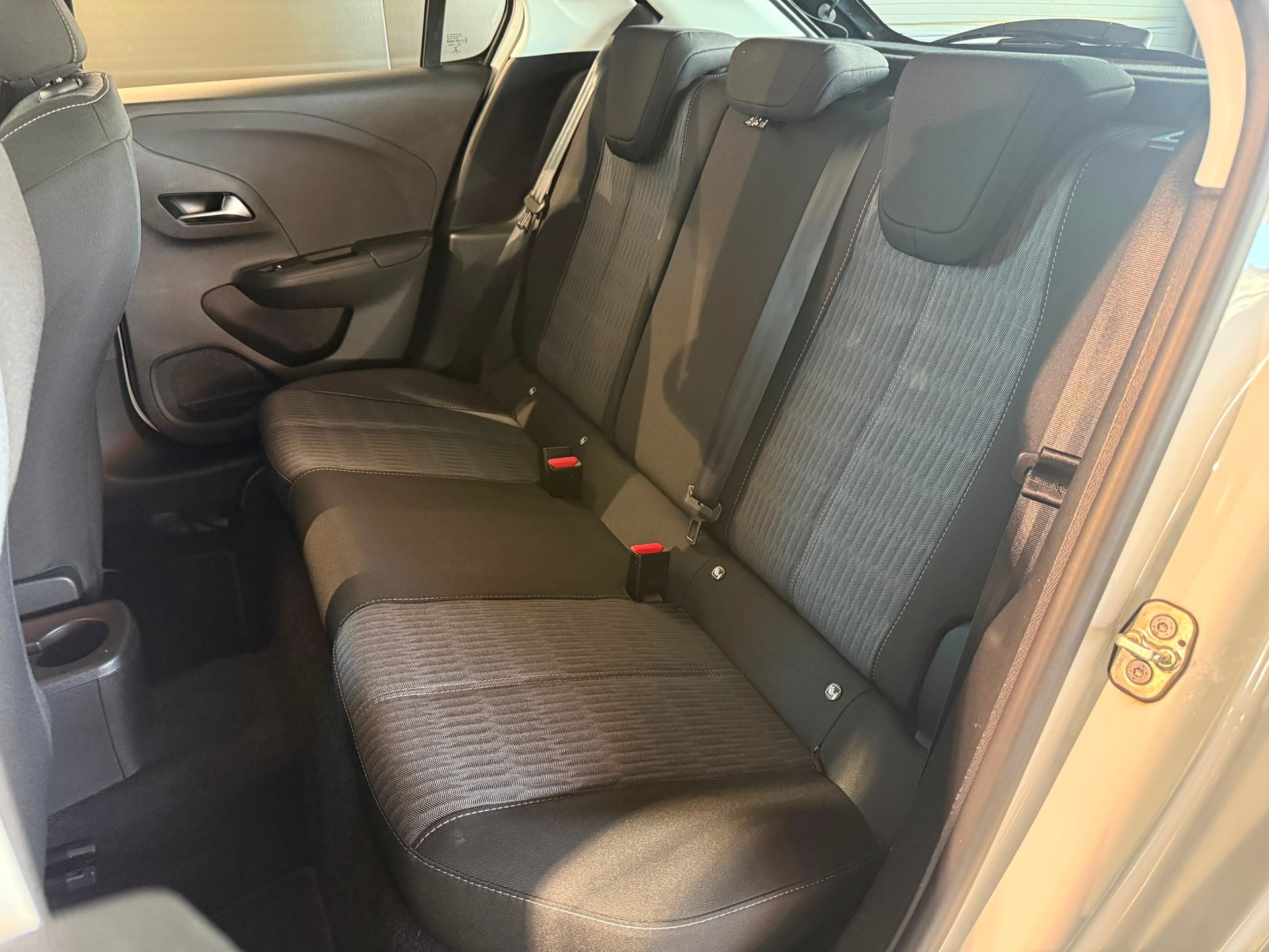 OPEL Corsa e-Edition-image-8