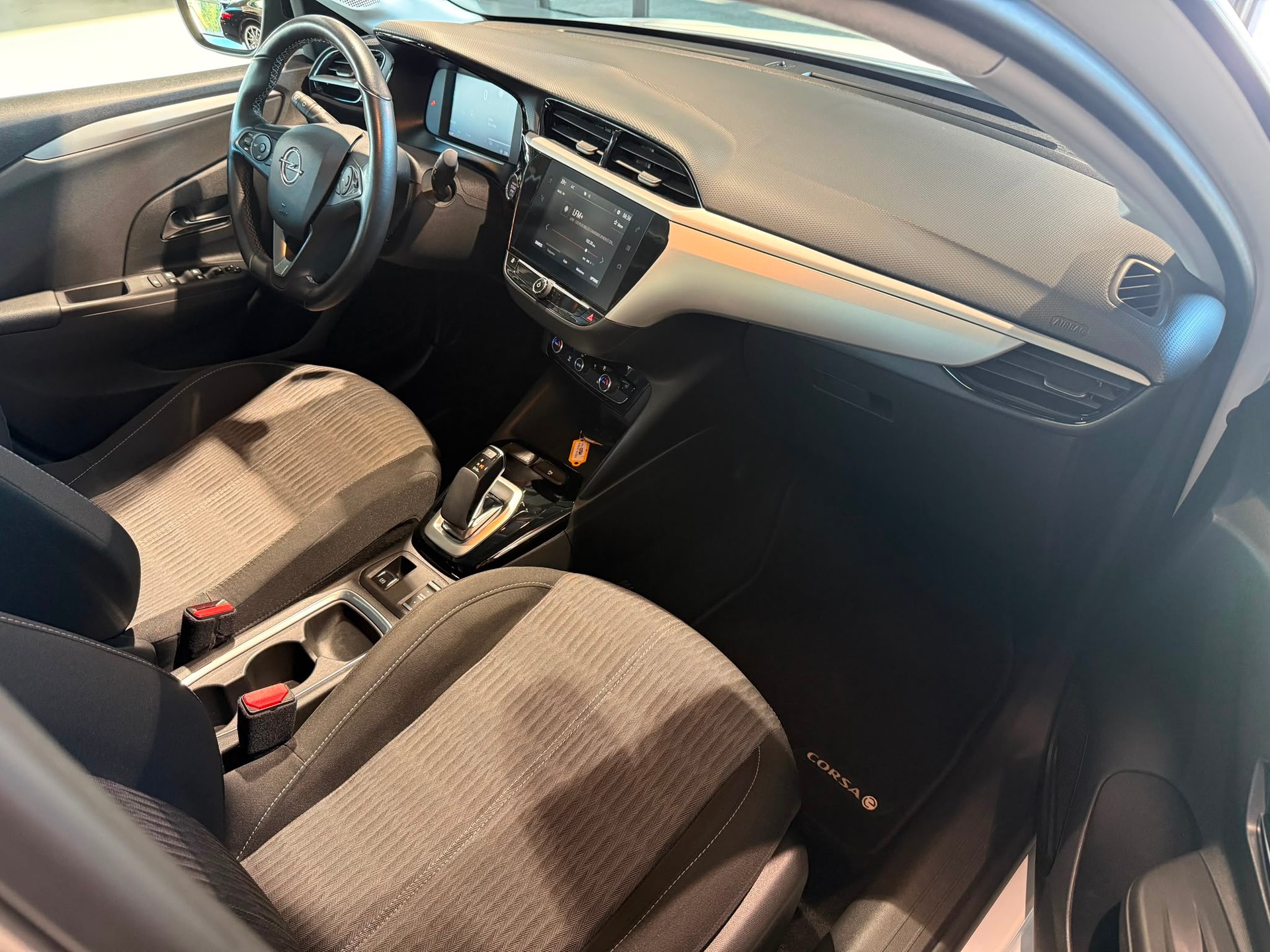 OPEL Corsa e-Edition-image-11