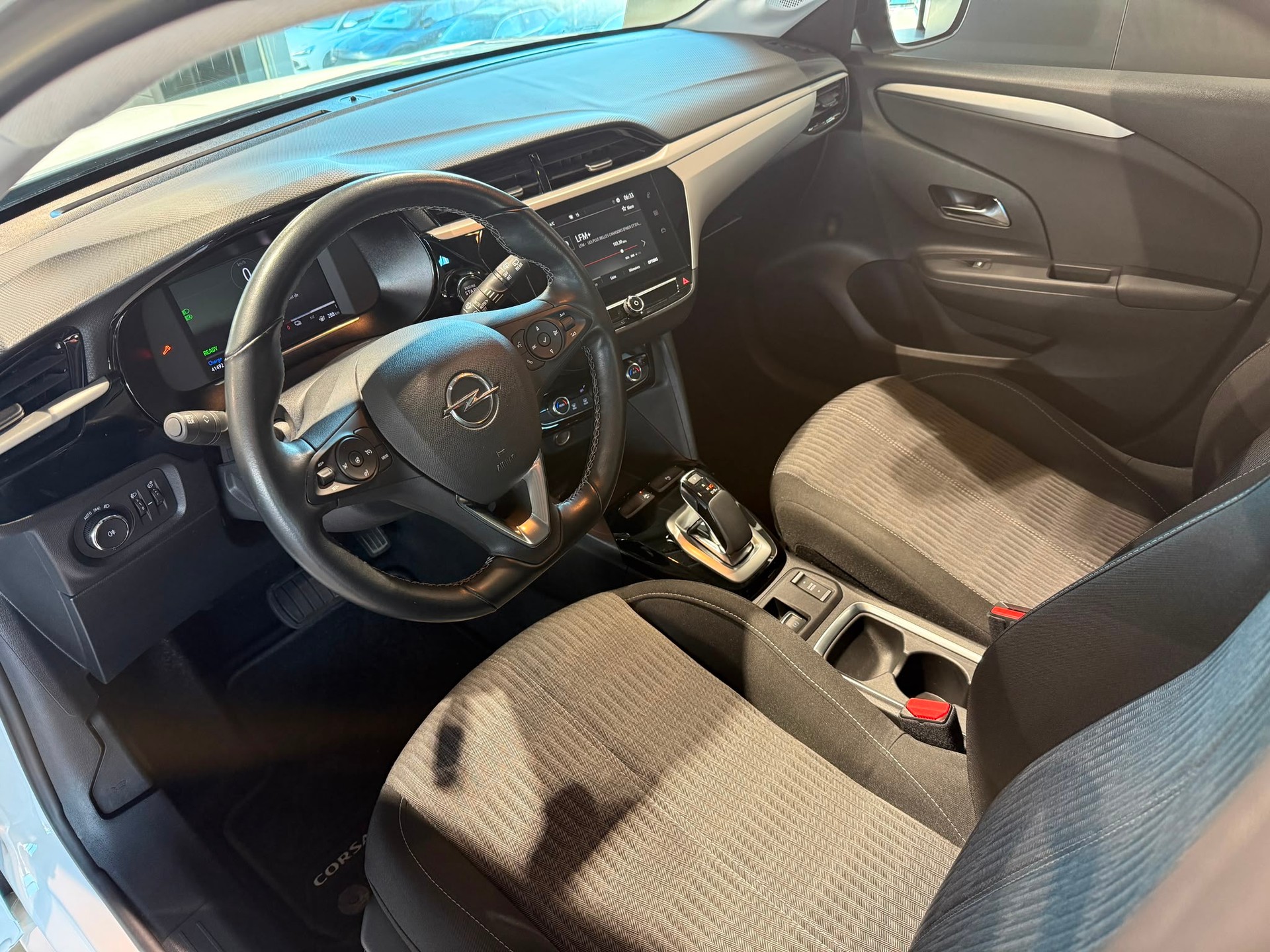OPEL Corsa e-Edition-image-10