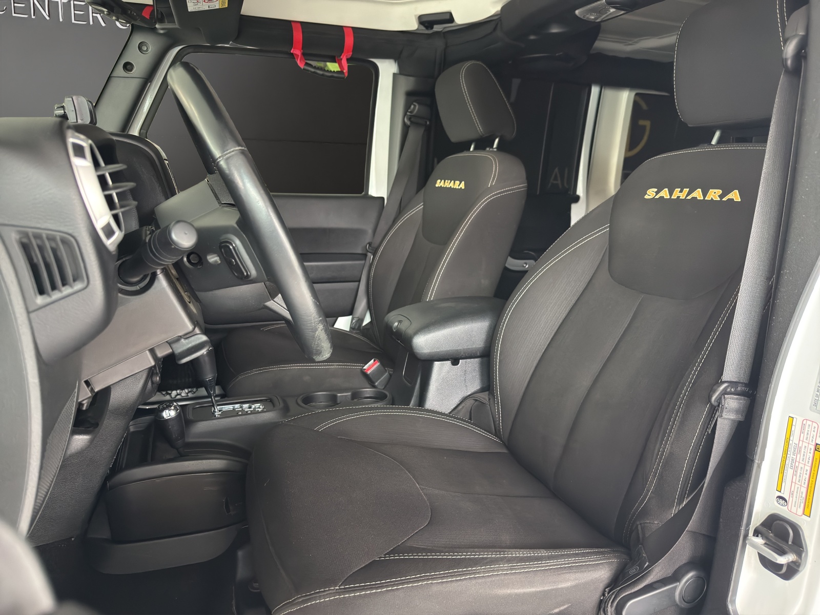 JEEP Wrangler 2.8CRD Unlimited Sahara X Automatic-image-7