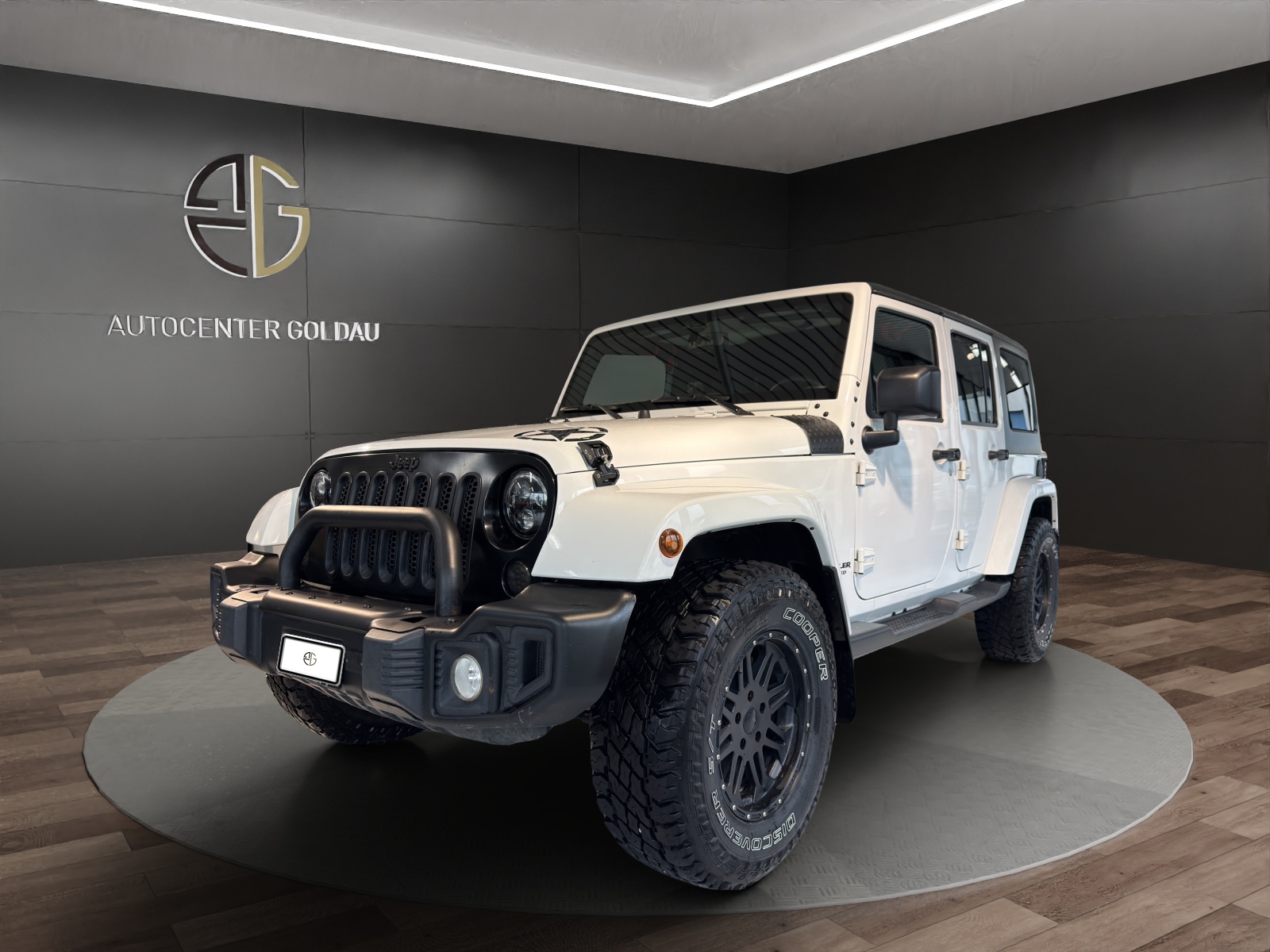 JEEP Wrangler 2.8CRD Unlimited Sahara X Automatic-image-0