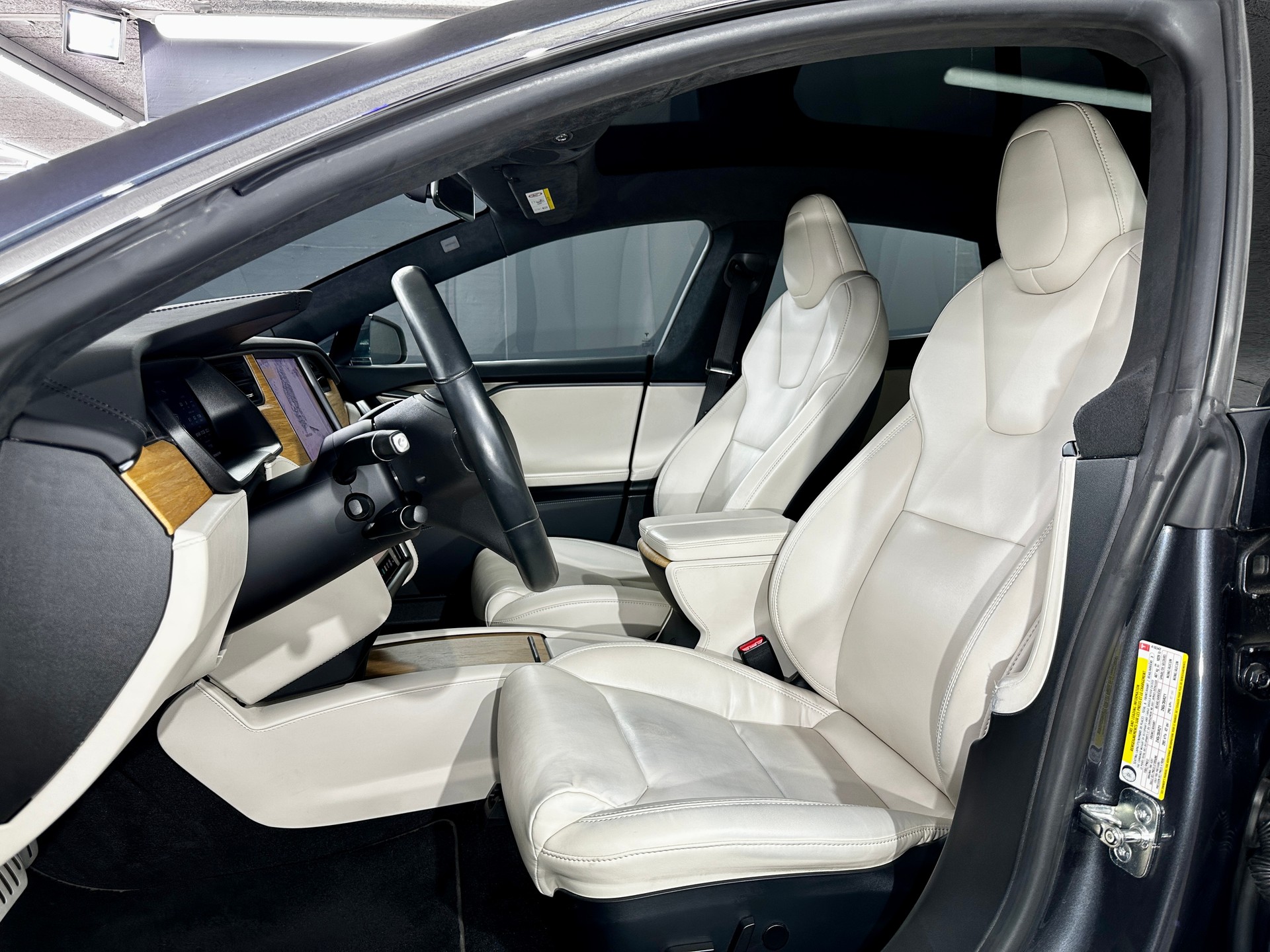 TESLA Model S Ludicrous Performance ''Raven''-image-14