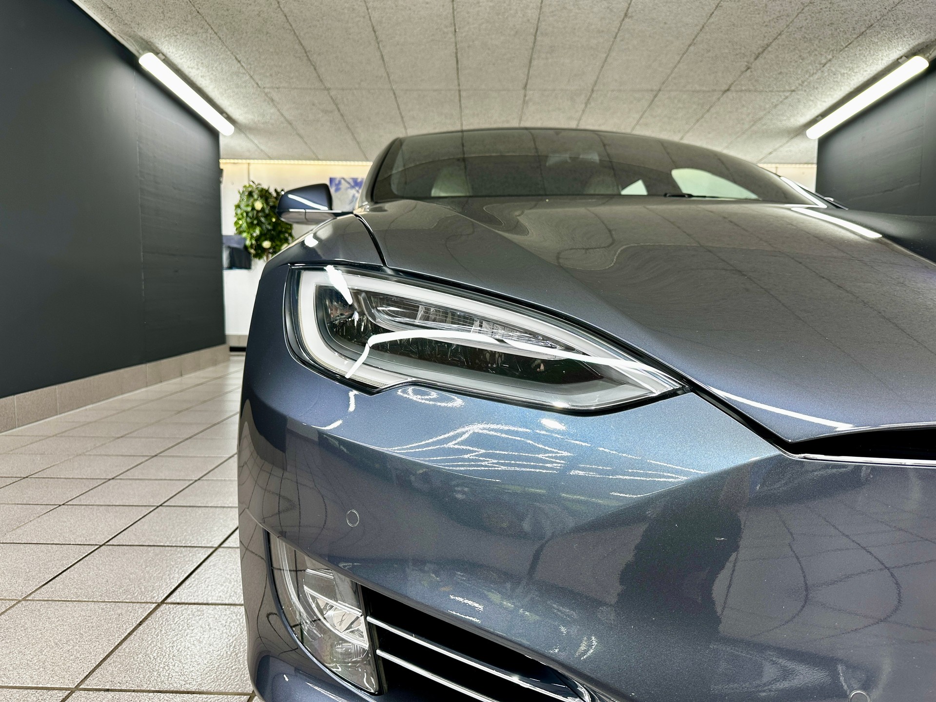 TESLA Model S Ludicrous Performance ''Raven''-image-10