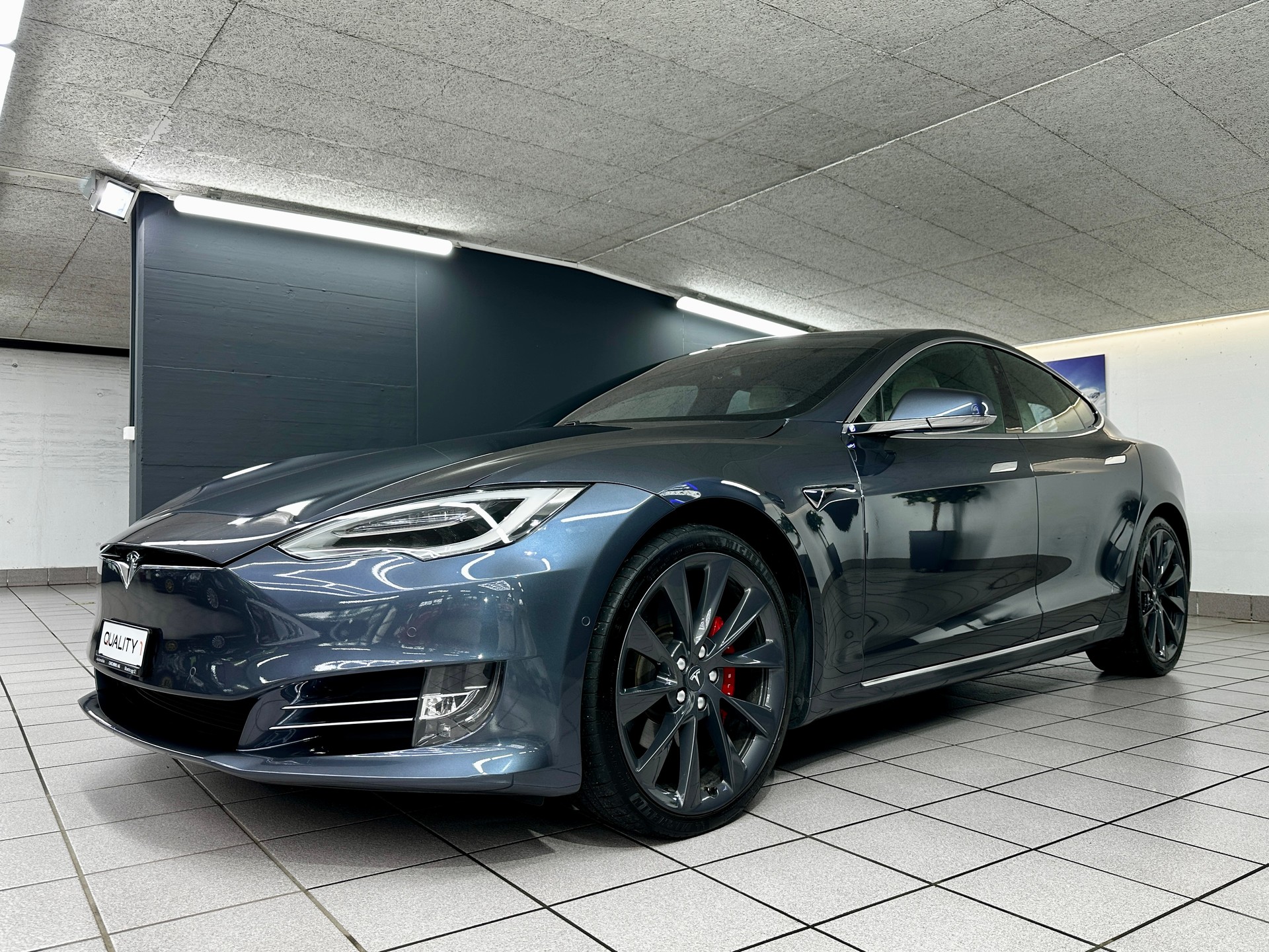 TESLA Model S Ludicrous Performance ''Raven''-image-7