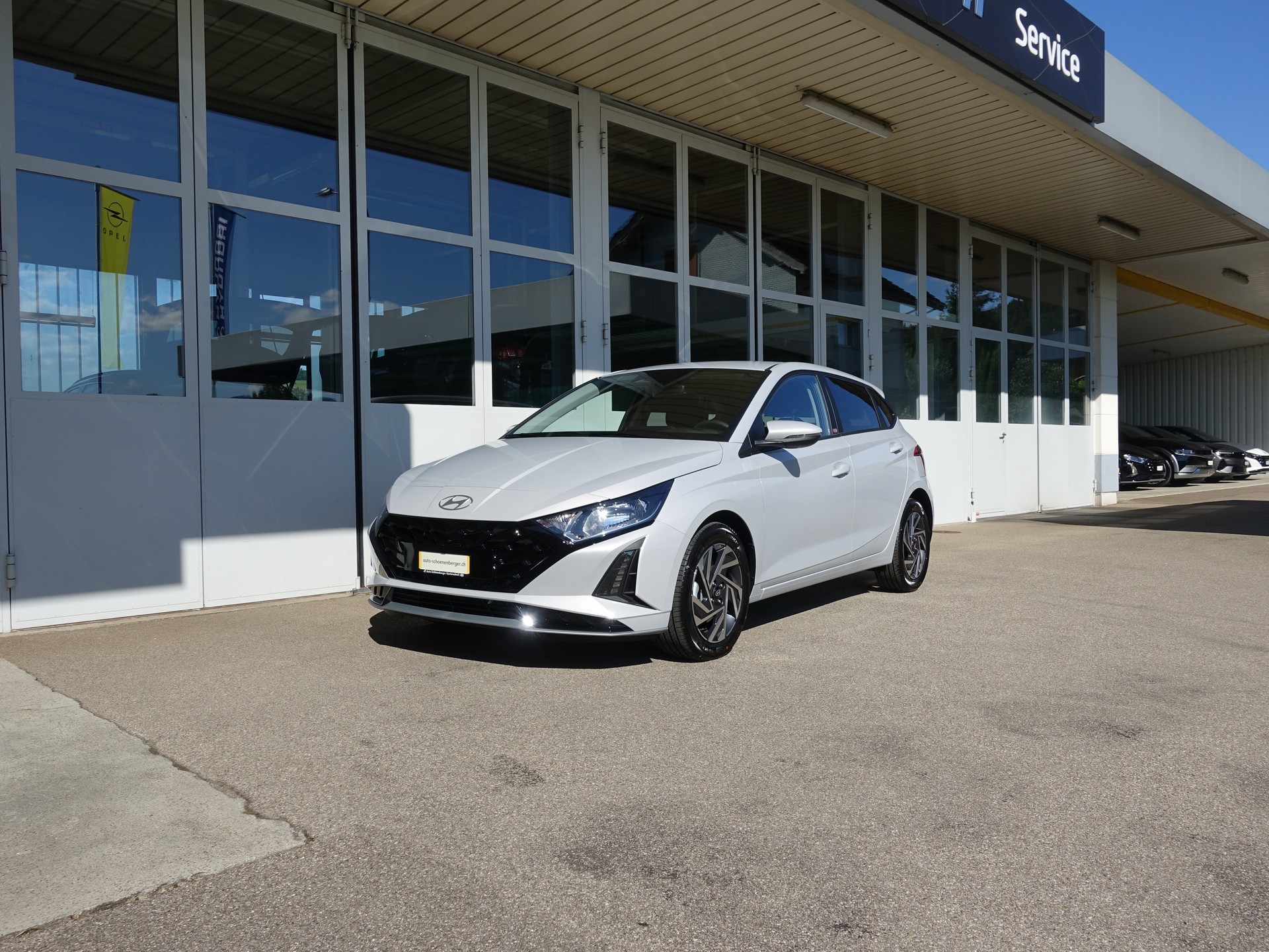 HYUNDAI i20 1.0 T-GDi Amplia DCT-image-1