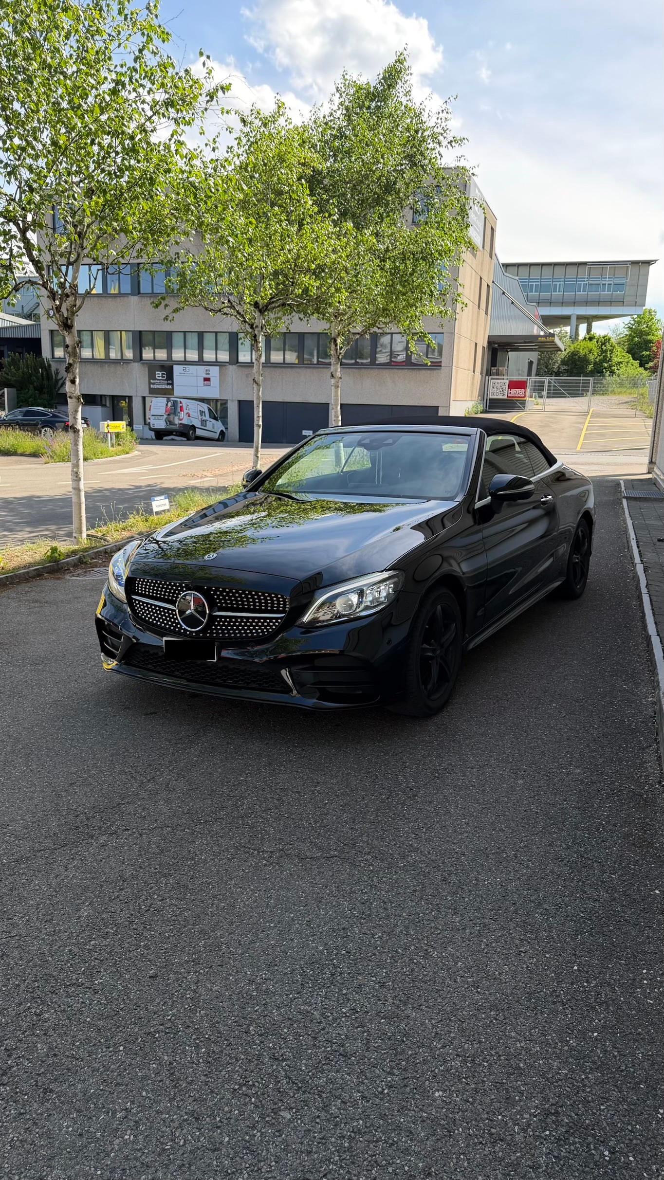 MERCEDES-BENZ C 200 AMG Line-image-0