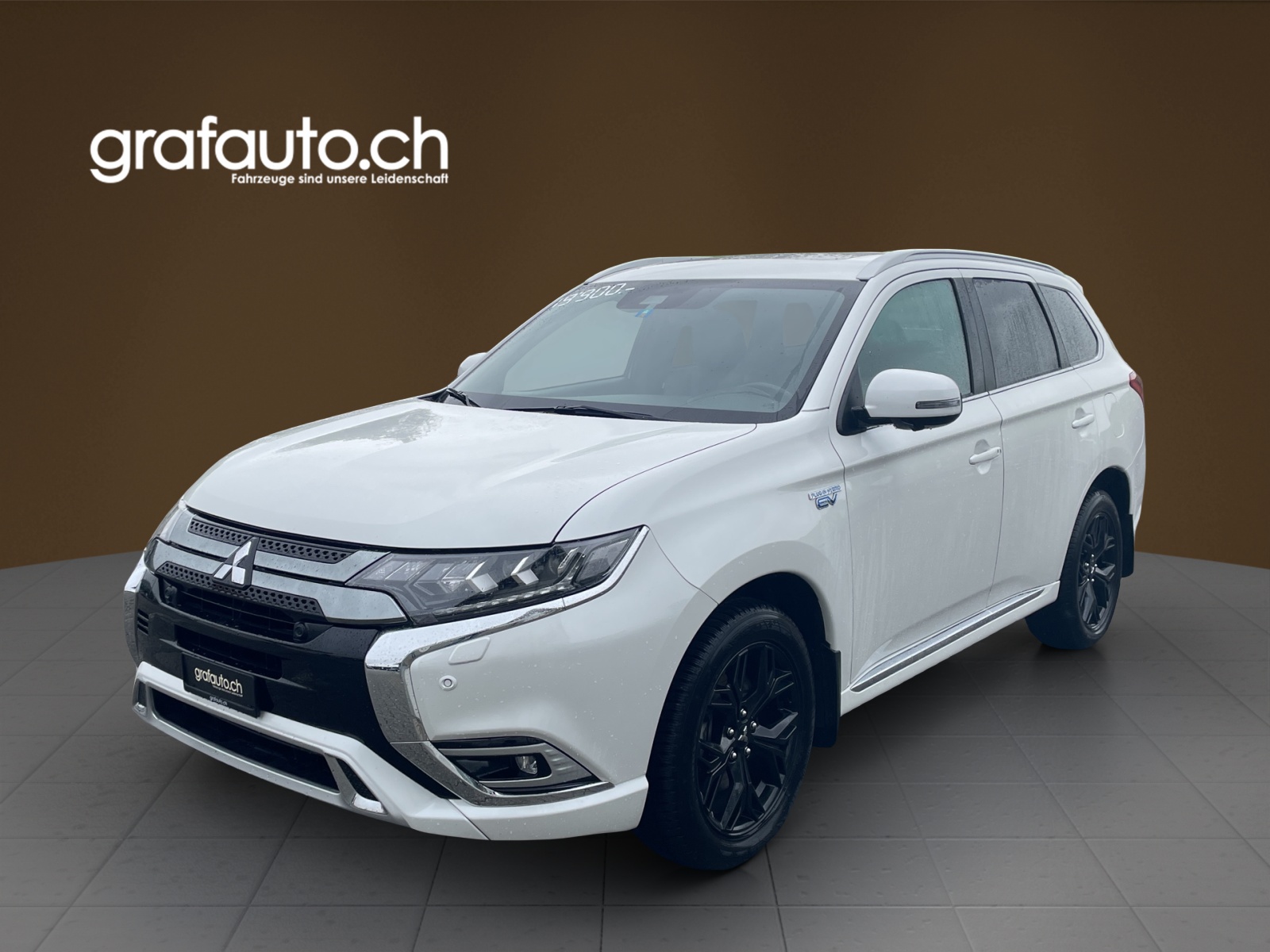 MITSUBISHI Outlander 2.4 PHEV Diamond-image-1