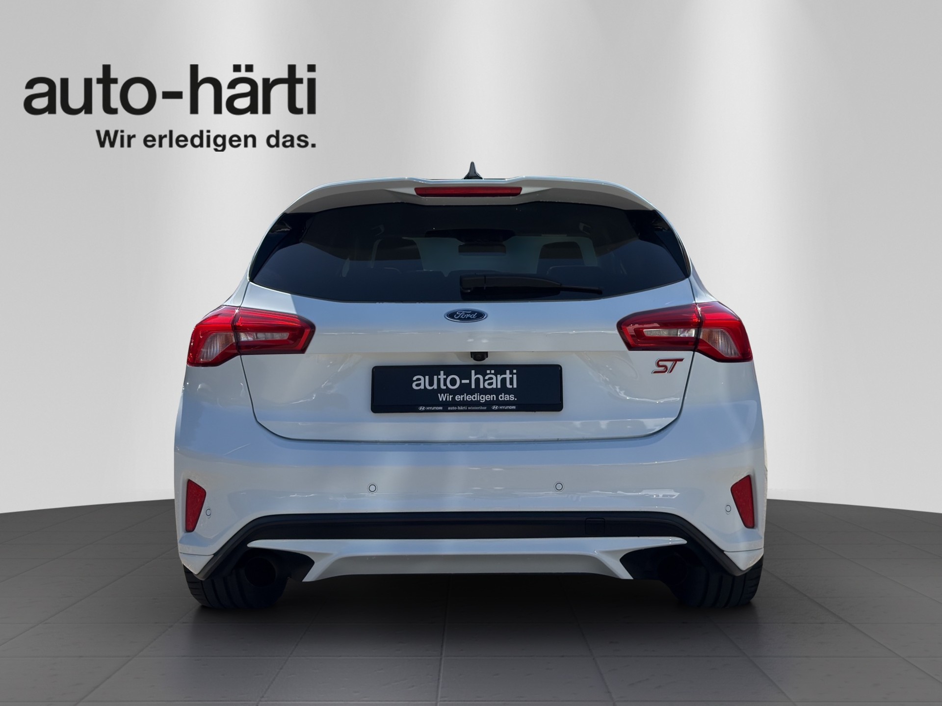 FORD Focus ST 2.3 EcoBoost-image-3
