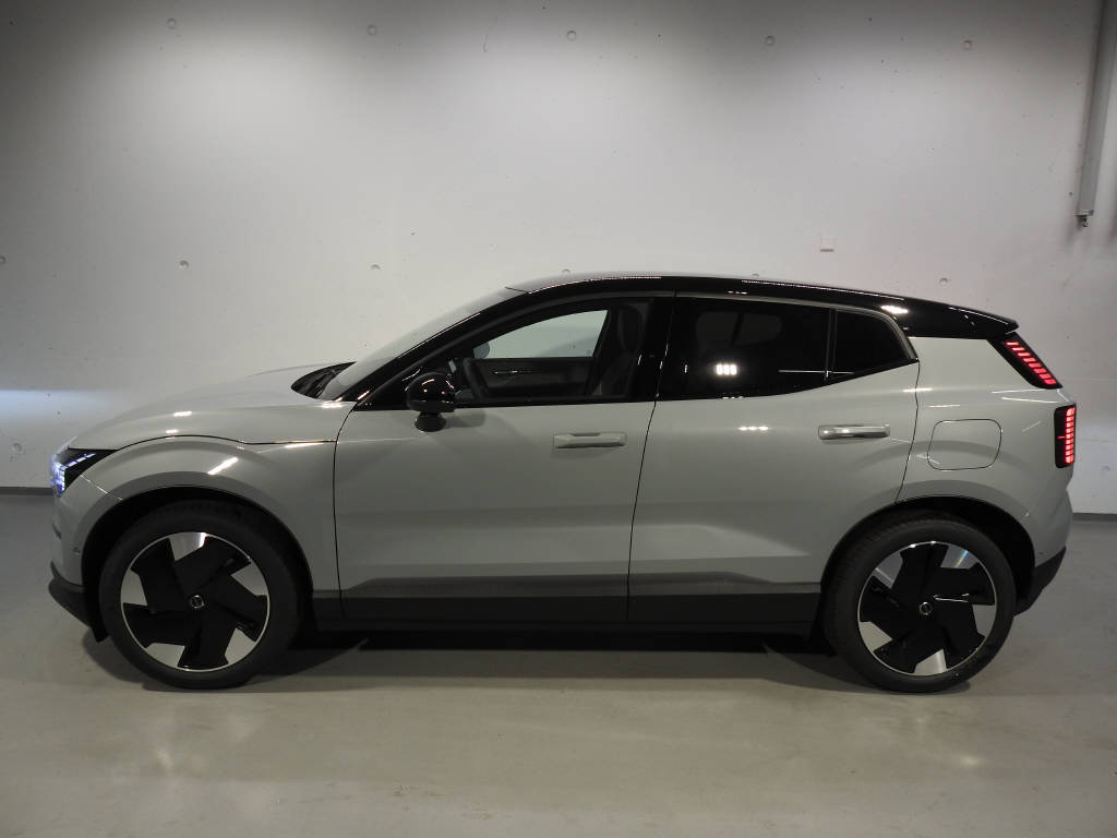 VOLVO EX 30 E60 Twin Ultra Performance AWD-showroom-element-2