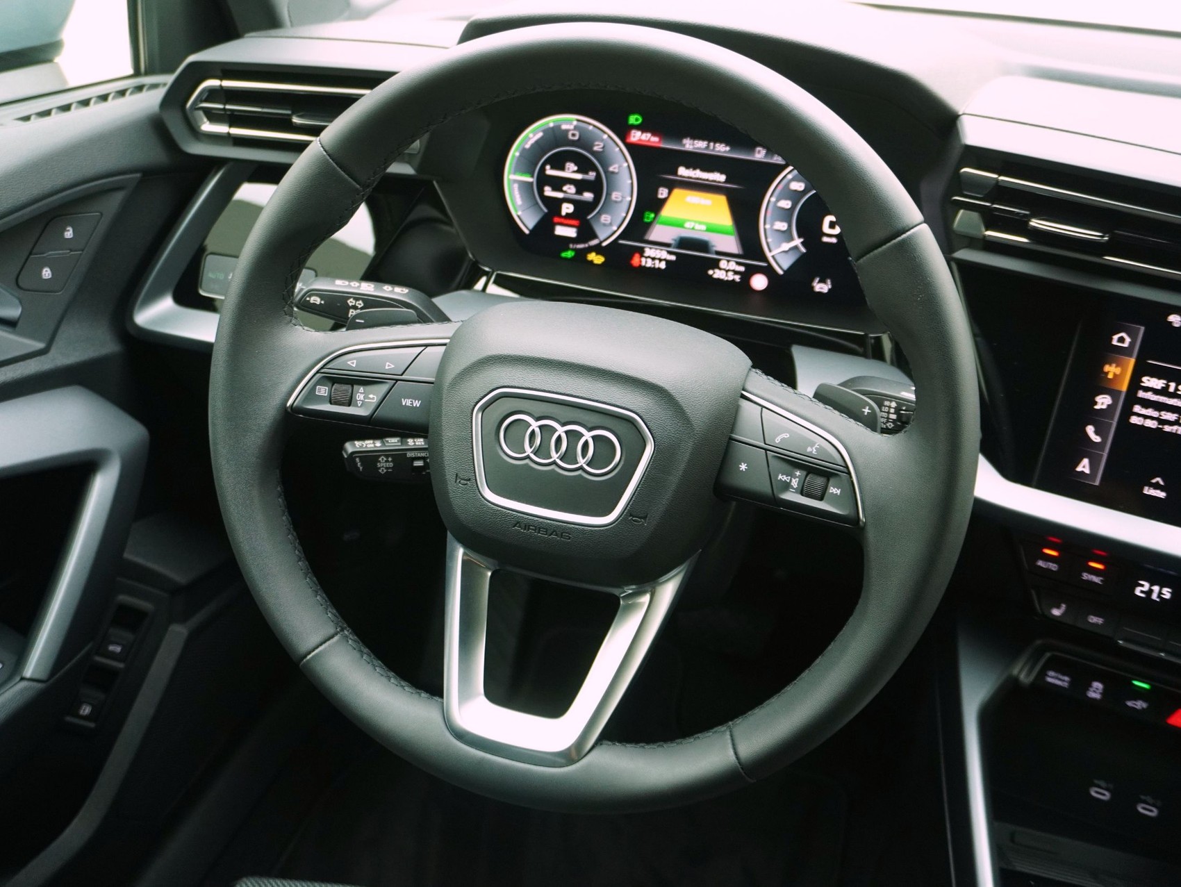 AUDI A3 Sportback 40 TFSI e Advanced S-Tronic **Audi Werksgarantie bis 07/2030**-image-11