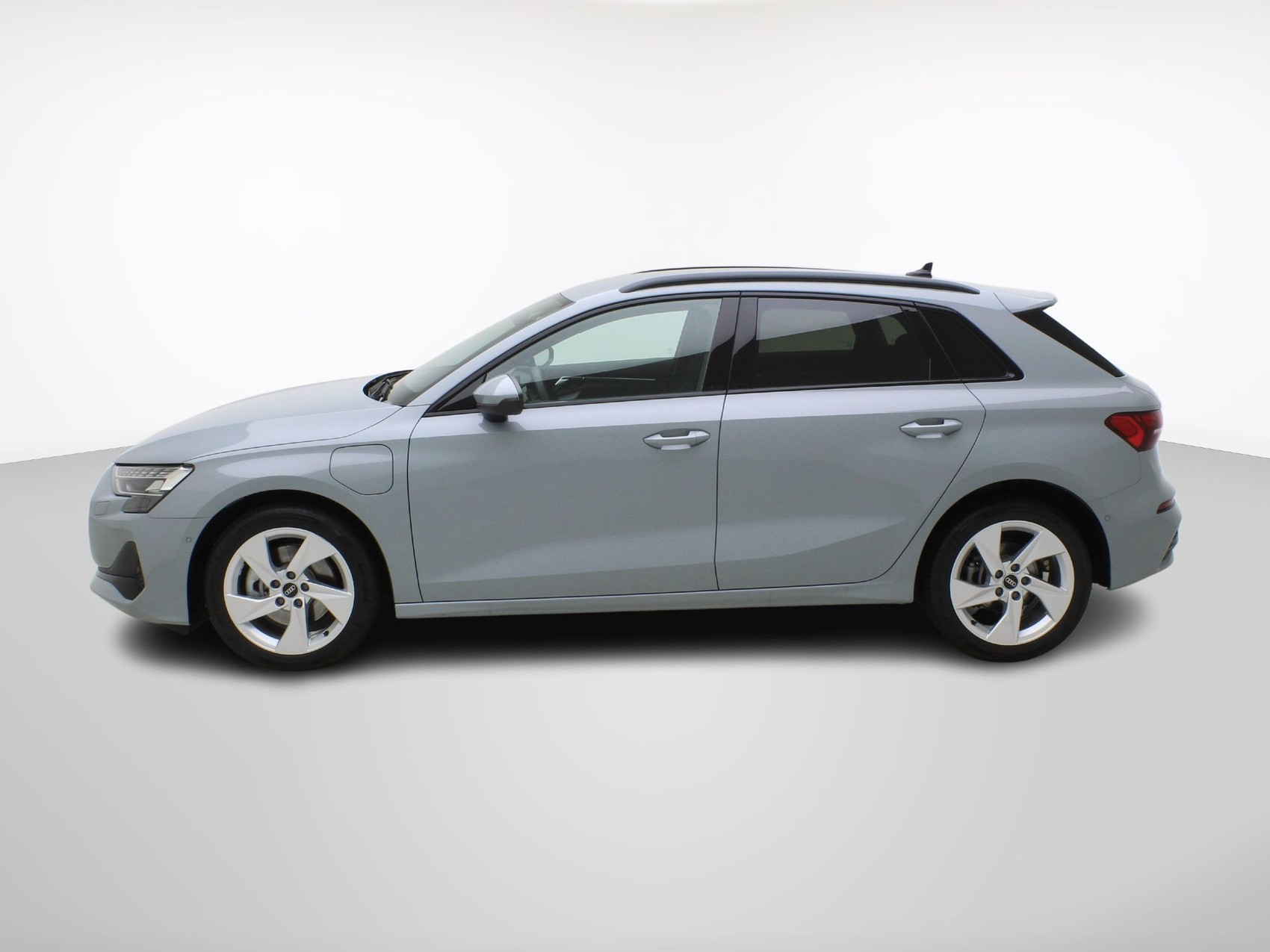 AUDI A3 Sportback 40 TFSI e Advanced S-Tronic **Audi Werksgarantie bis 07/2030**-image-2