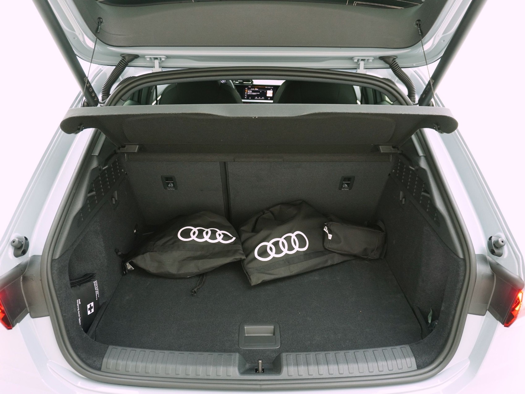 AUDI A3 Sportback 40 TFSI e Advanced S-Tronic **Audi Werksgarantie bis 07/2030**-image-14