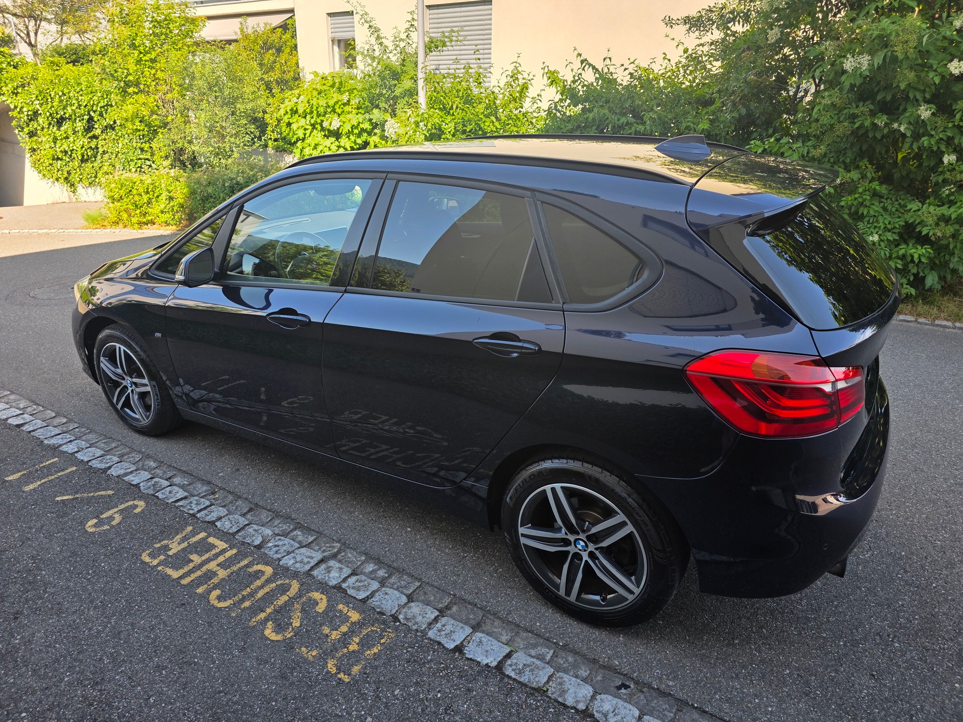 BMW 220d xDrive Active Tourer Sport Line Steptronic-image-10