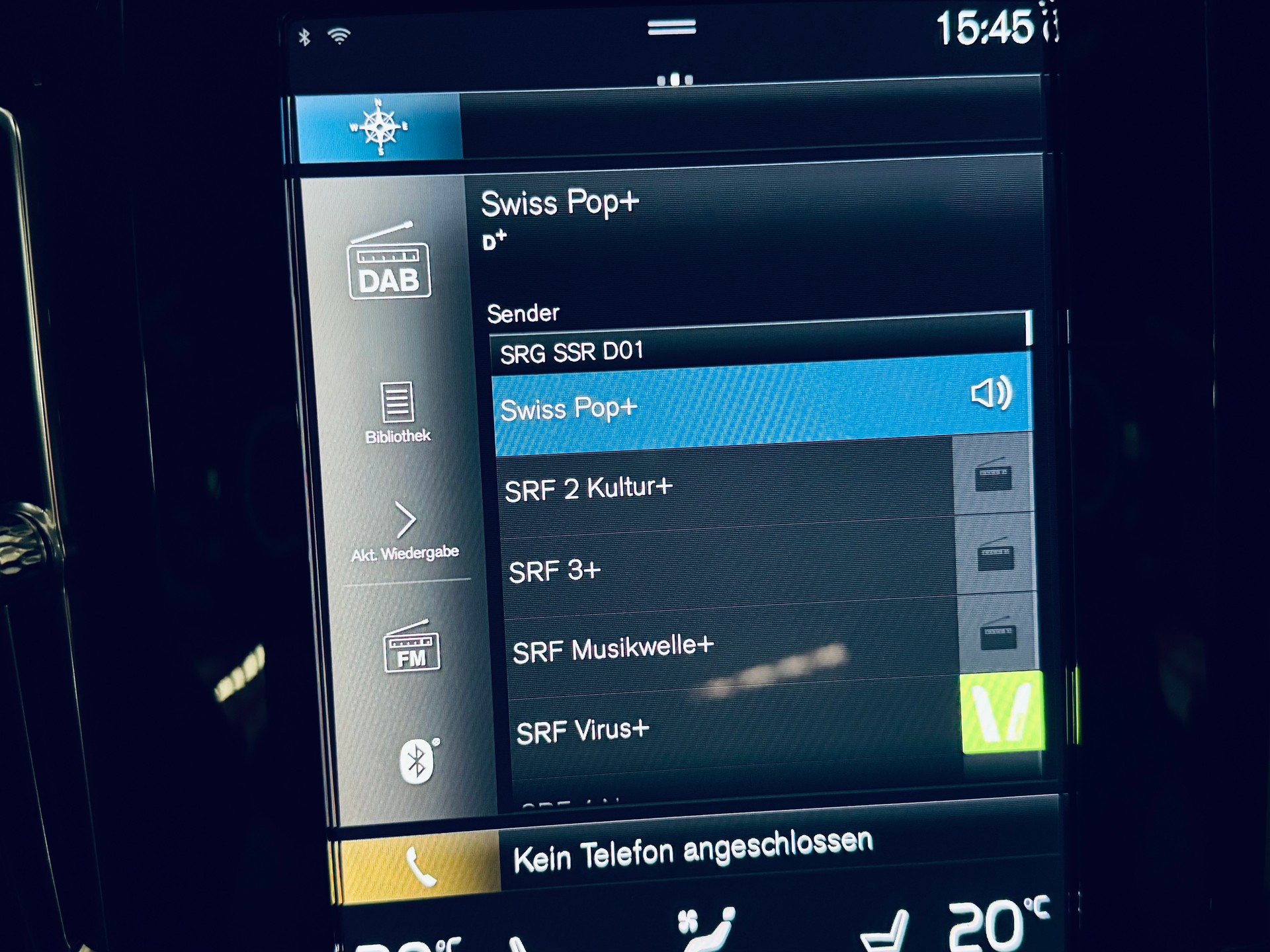 VOLVO XC40 T5 PHEV Ultimate Dark DCT-image-22