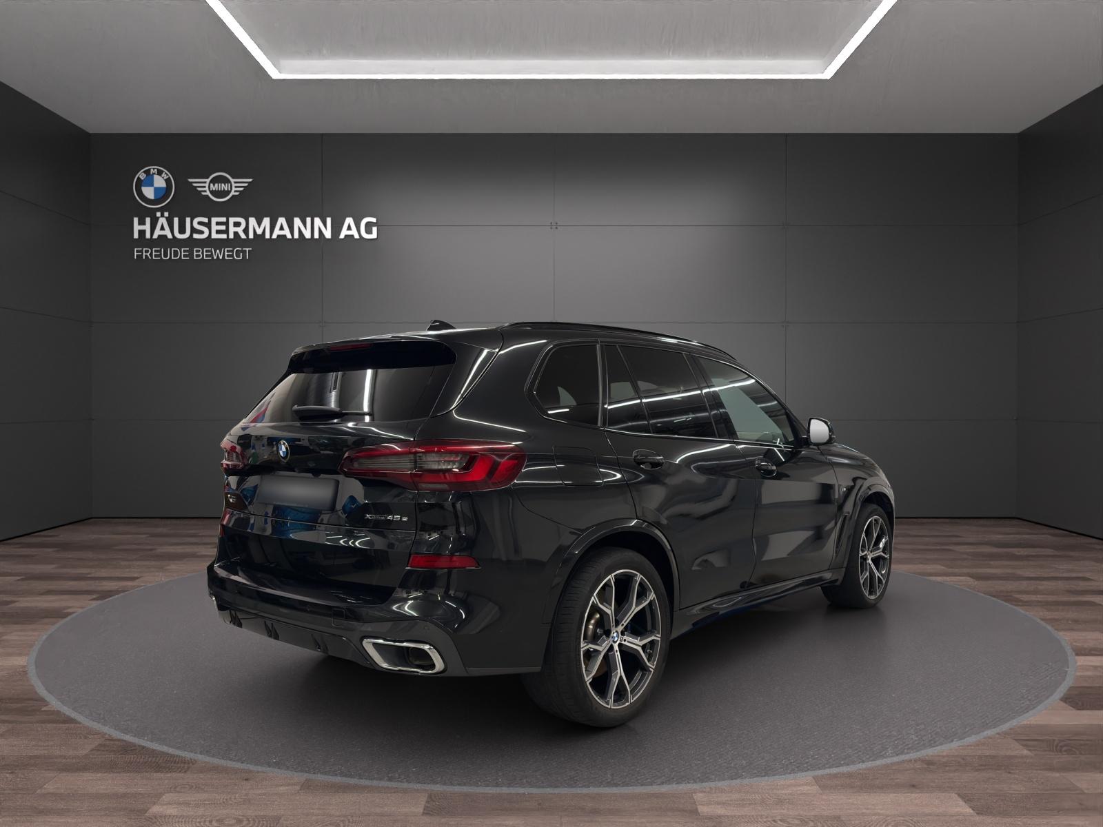BMW X5 45e xDrive M SPORT-image-4
