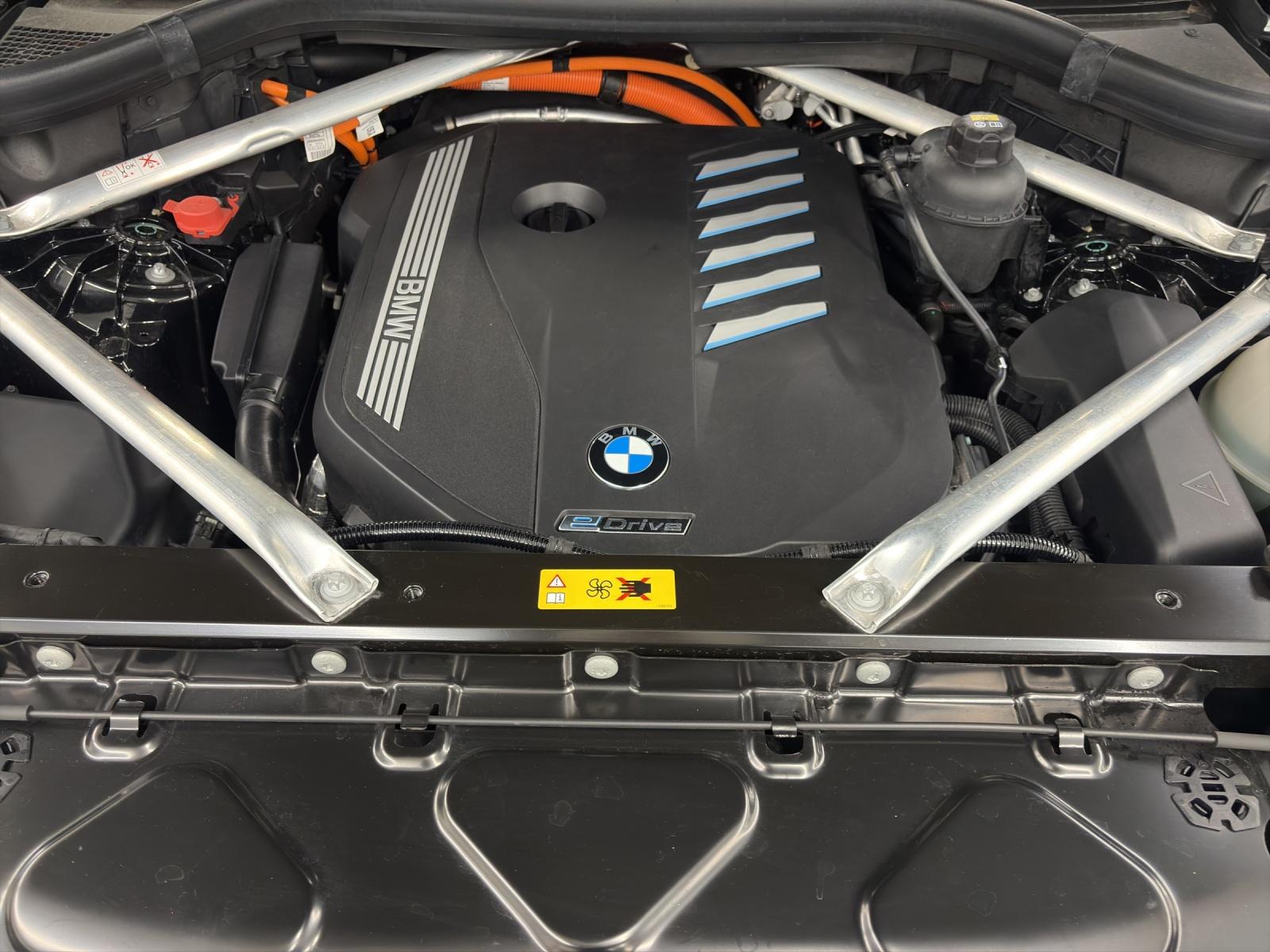 BMW X5 45e xDrive M SPORT-image-23