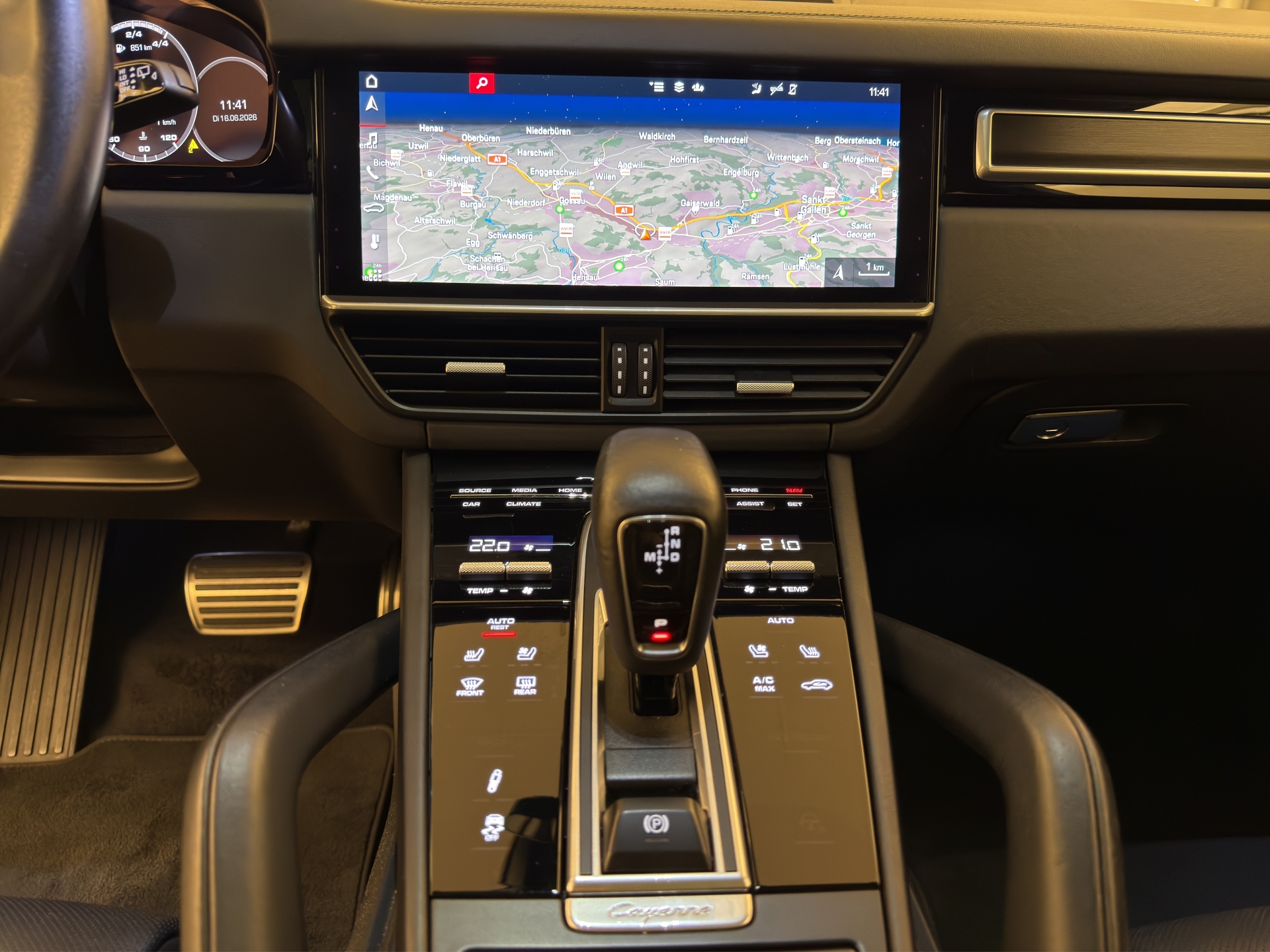 PORSCHE Cayenne GTS 4.0 V8 GTS-image-14
