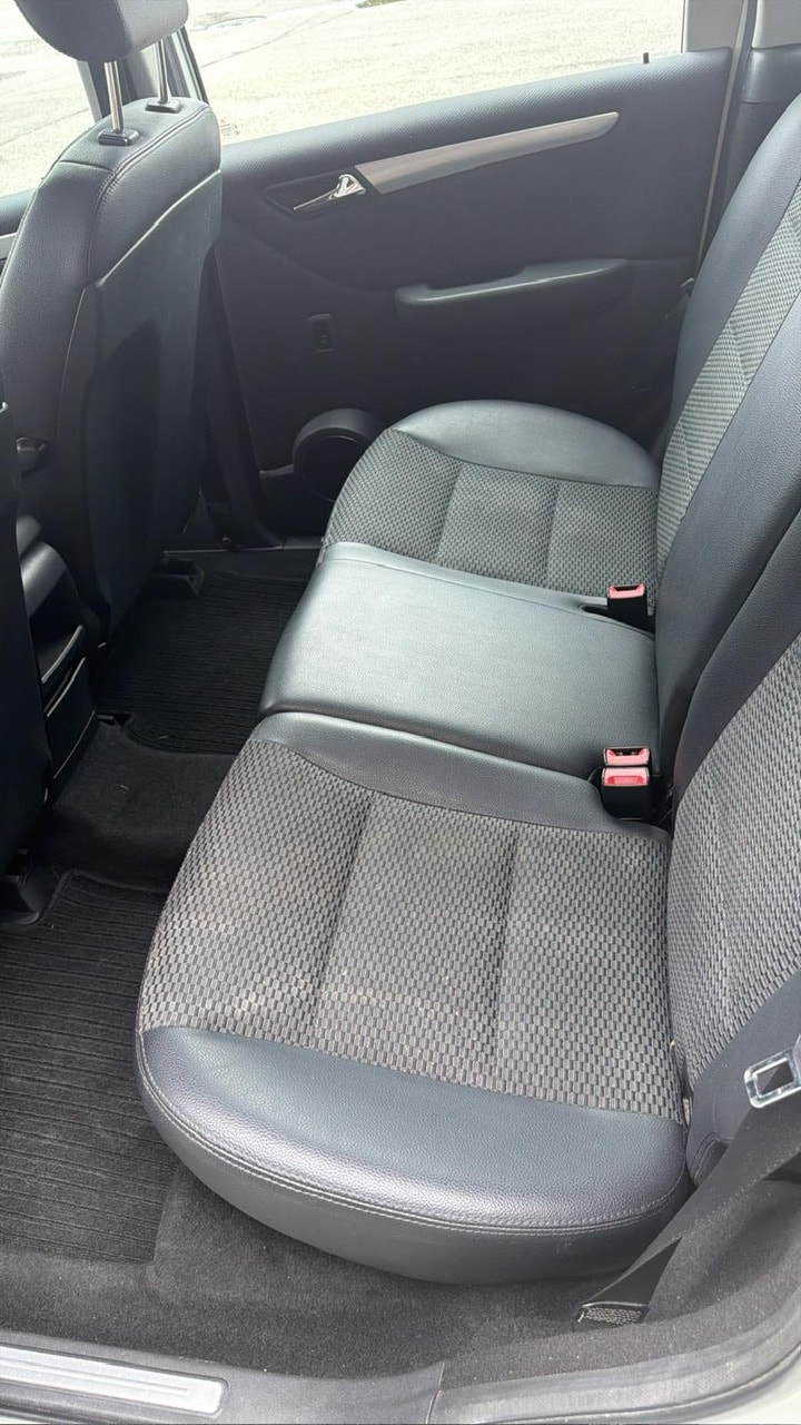 MERCEDES-BENZ B 180 CDI Autotronic-image-9